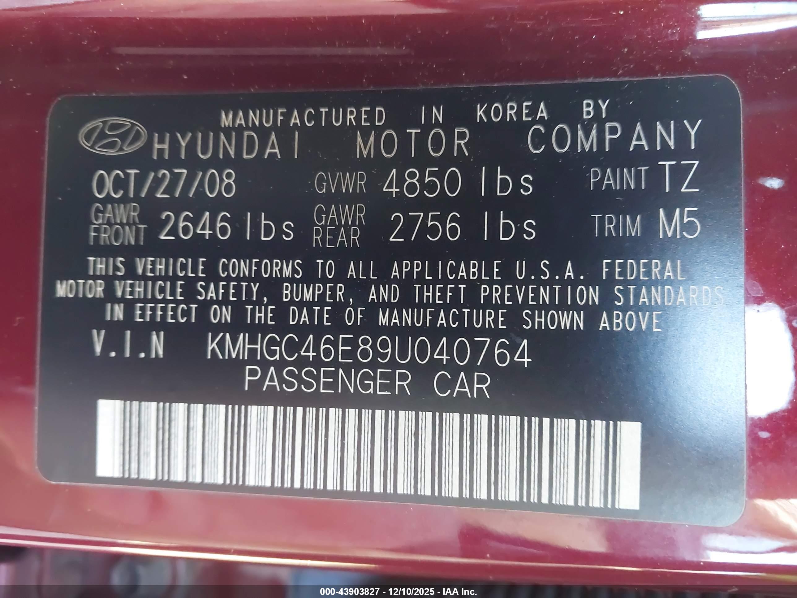HYUNDAI GENESIS image 9