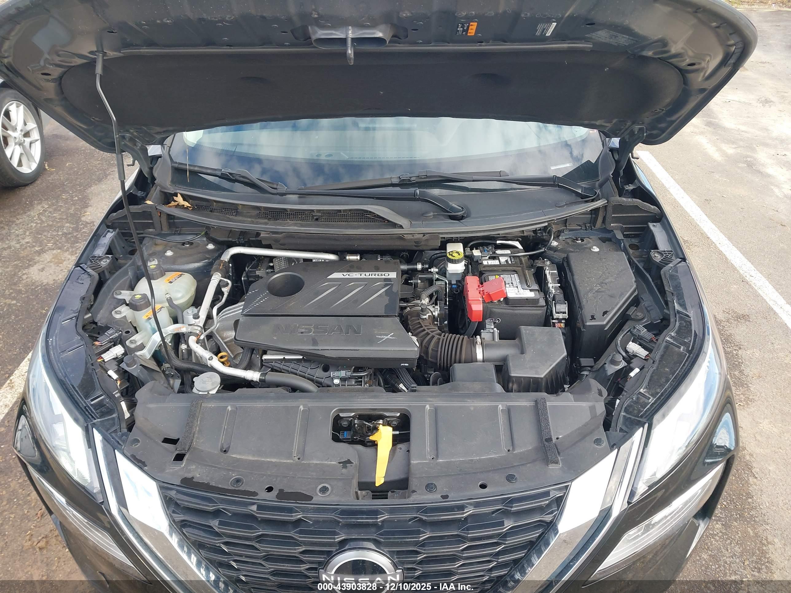 NISSAN ROGUE image 10