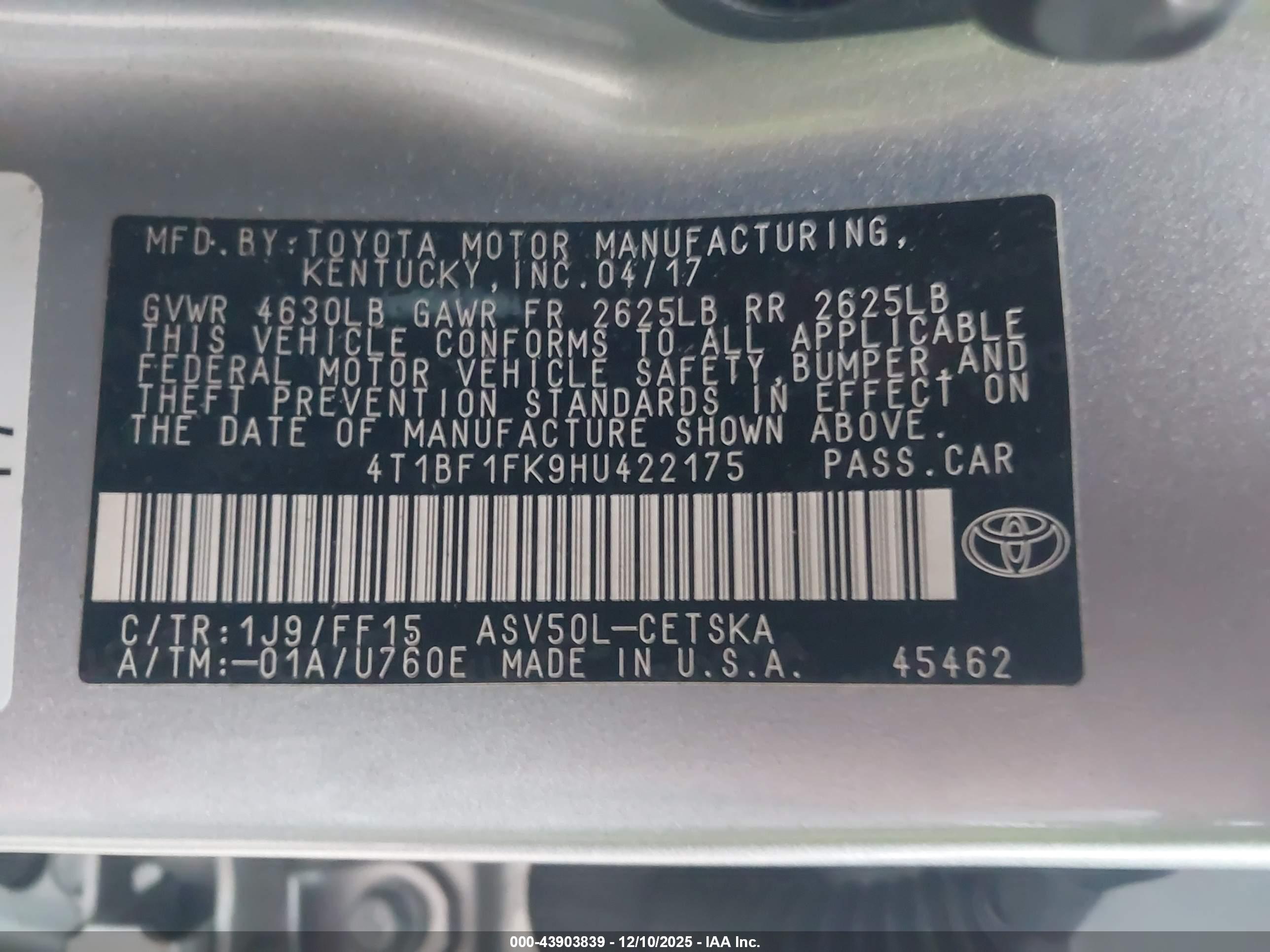TOYOTA CAMRY image 9