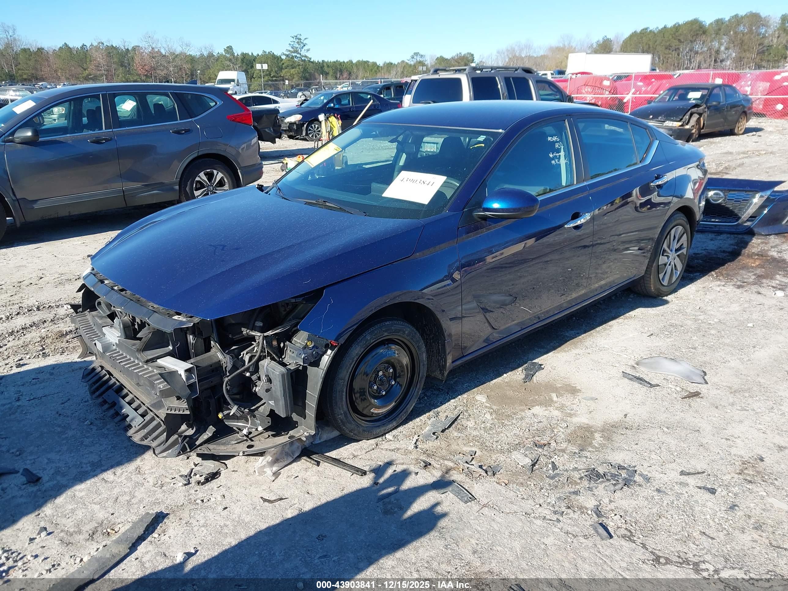 NISSAN ALTIMA image 2