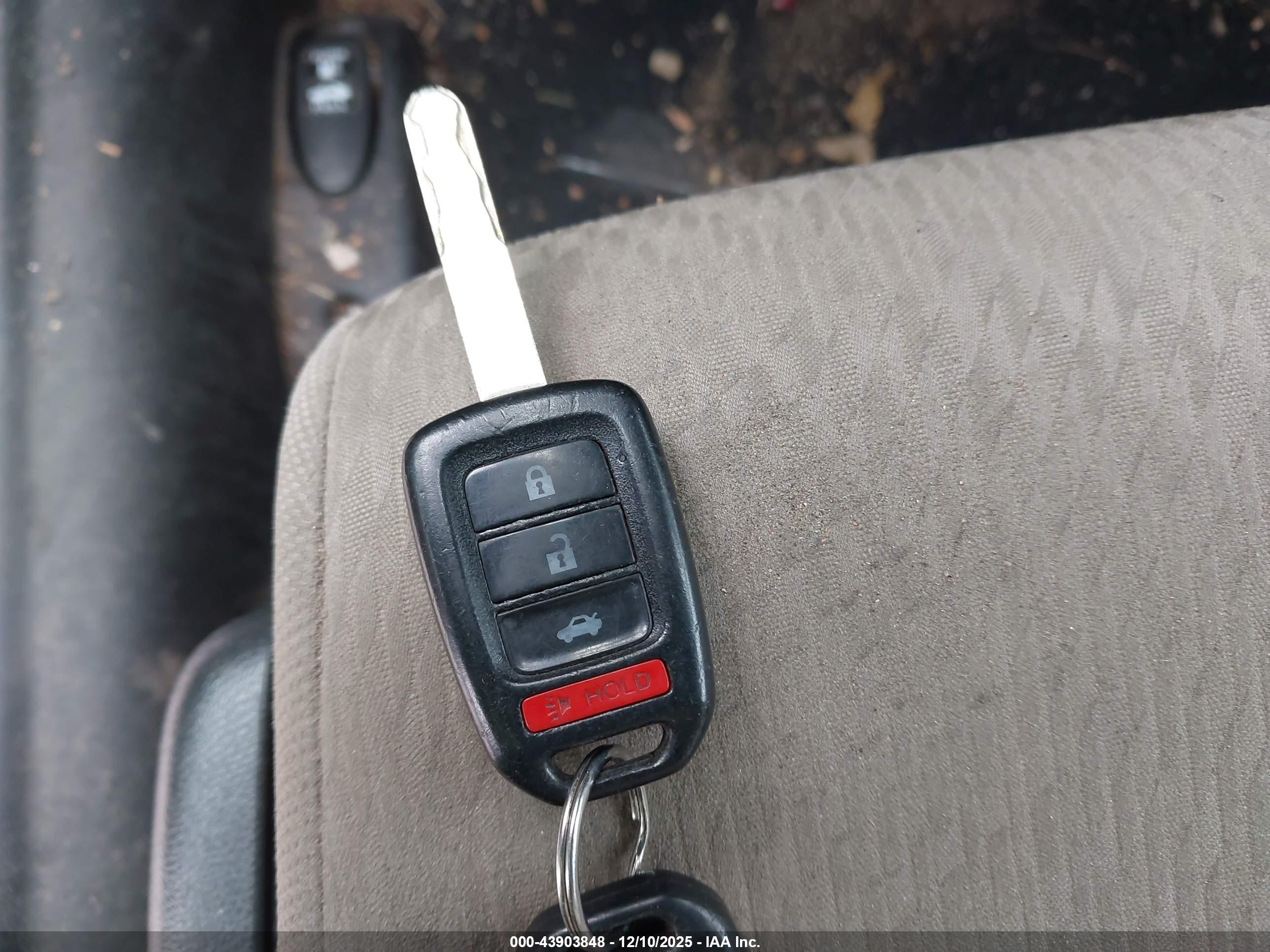 HONDA CIVIC image 11
