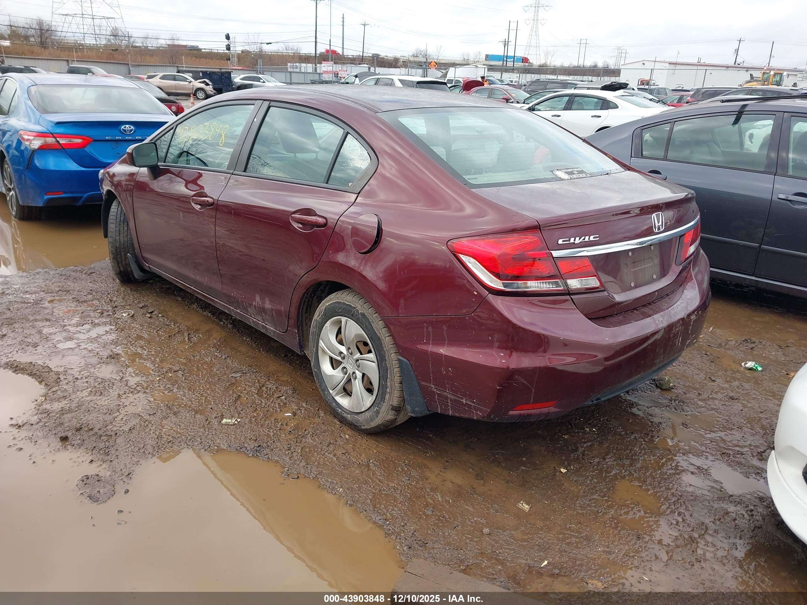 HONDA CIVIC image 3