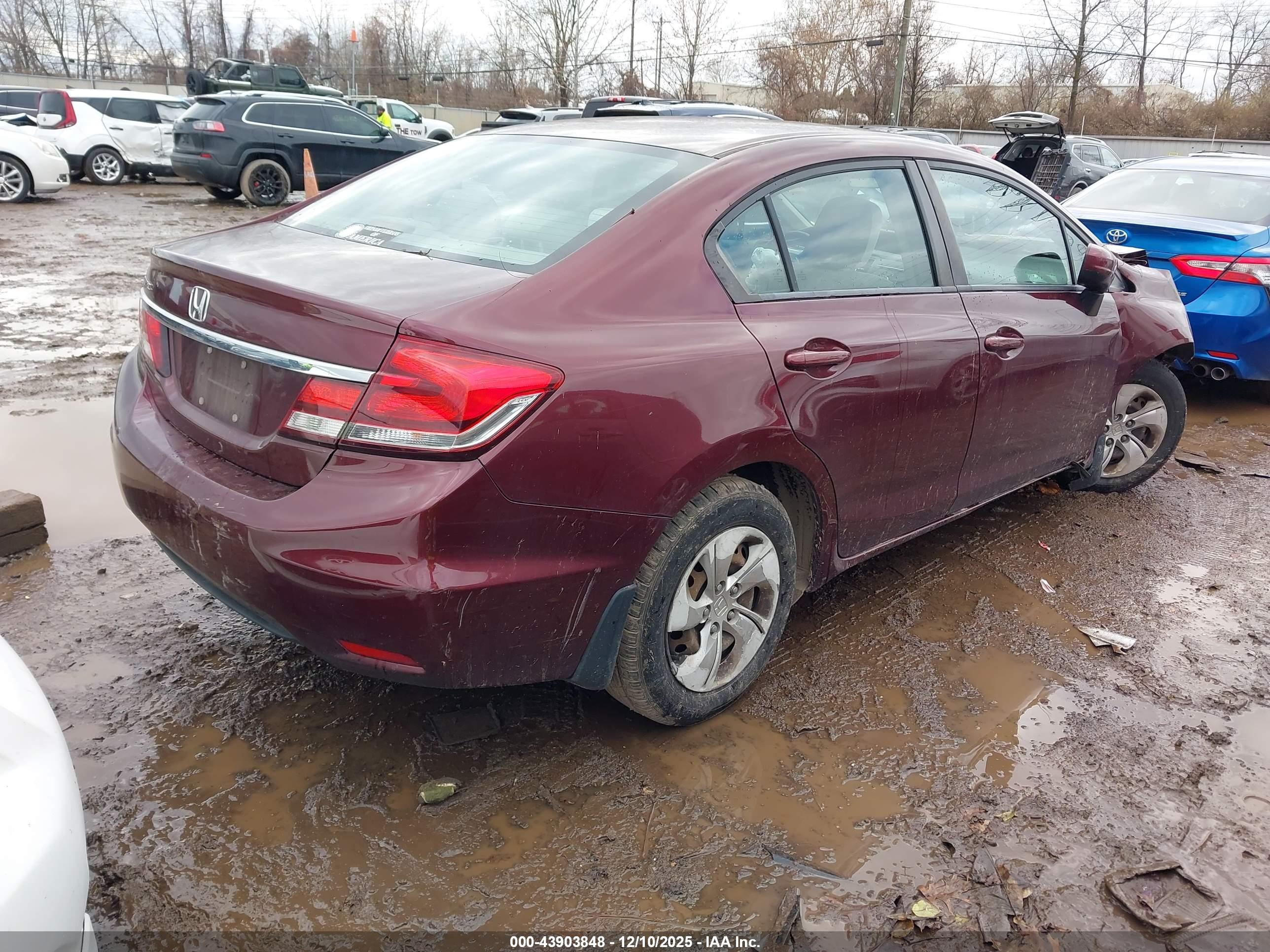 HONDA CIVIC image 4