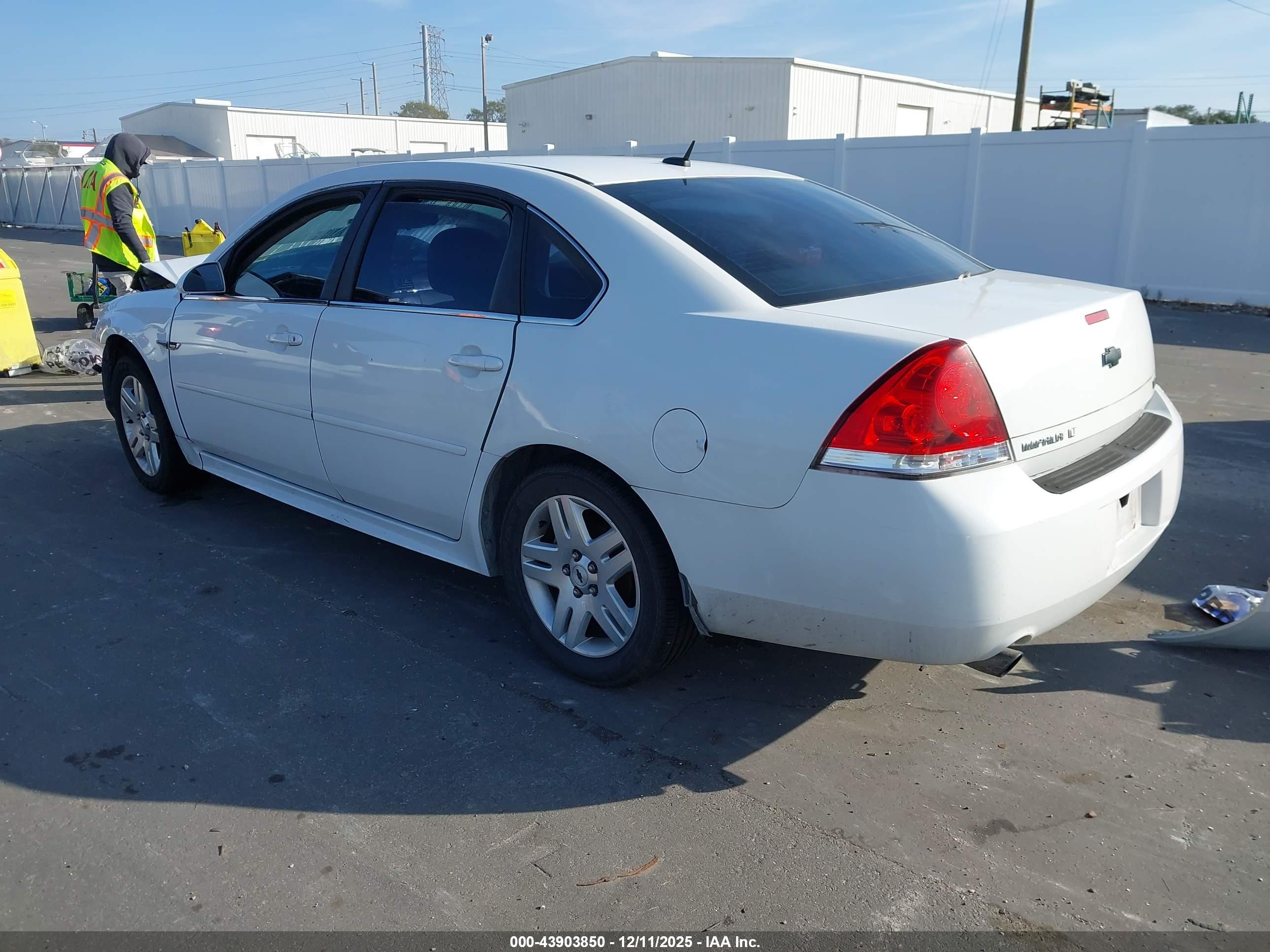 CHEVROLET IMPALA image 3
