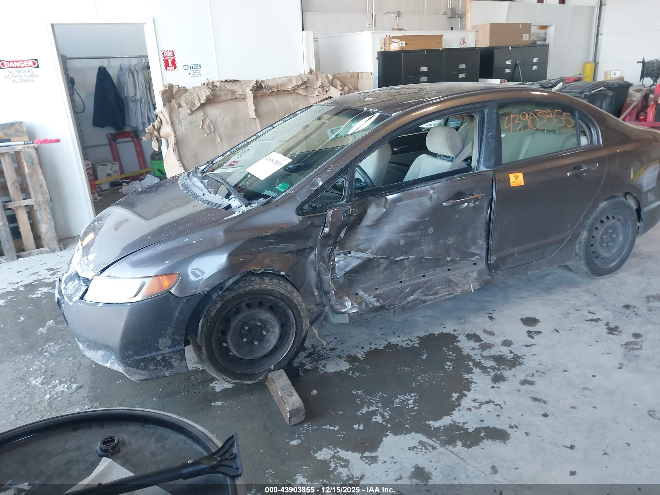 HONDA CIVIC image 2
