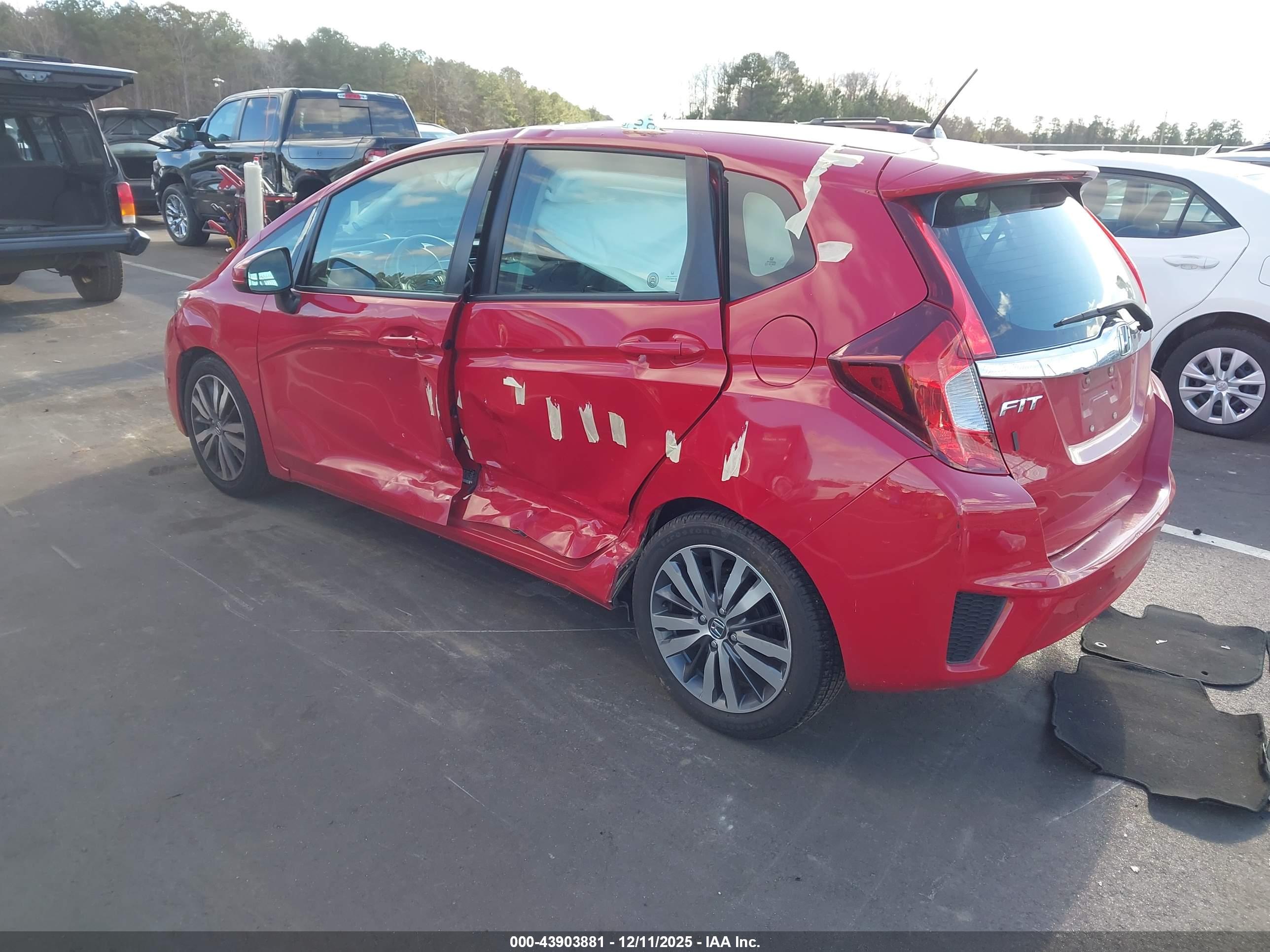 HONDA FIT image 3