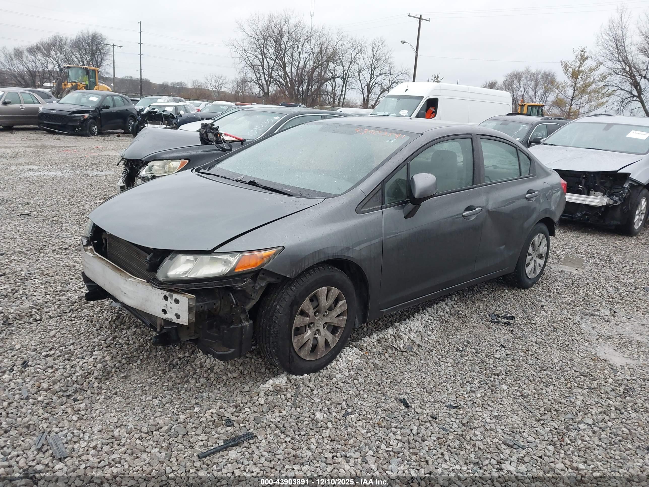 HONDA CIVIC image 2