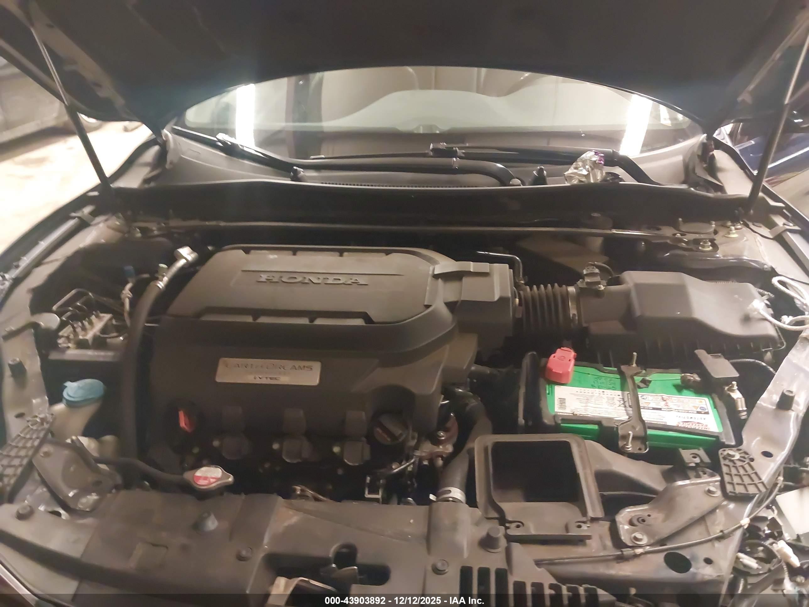 HONDA ACCORD image 10