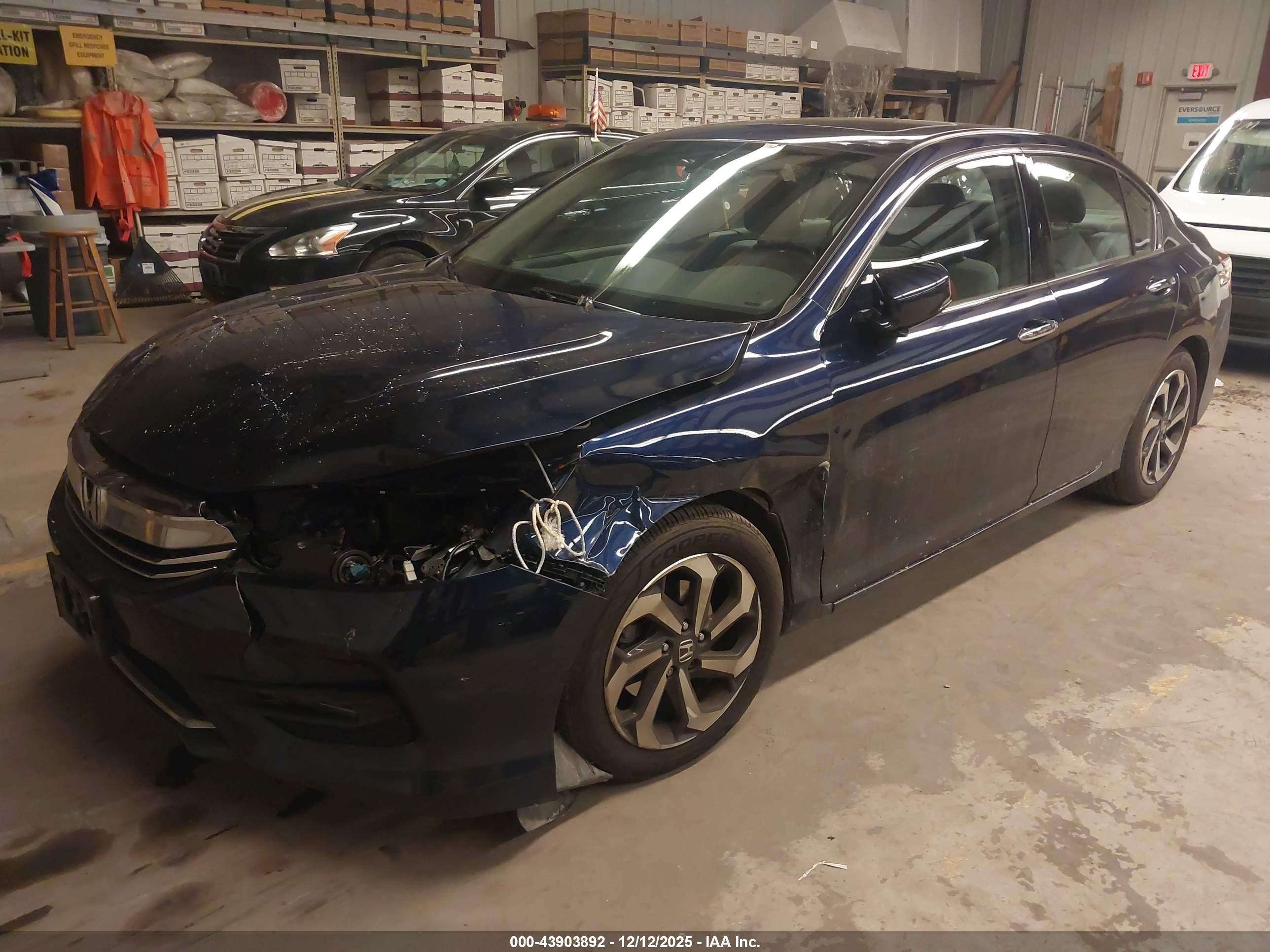 HONDA ACCORD image 2