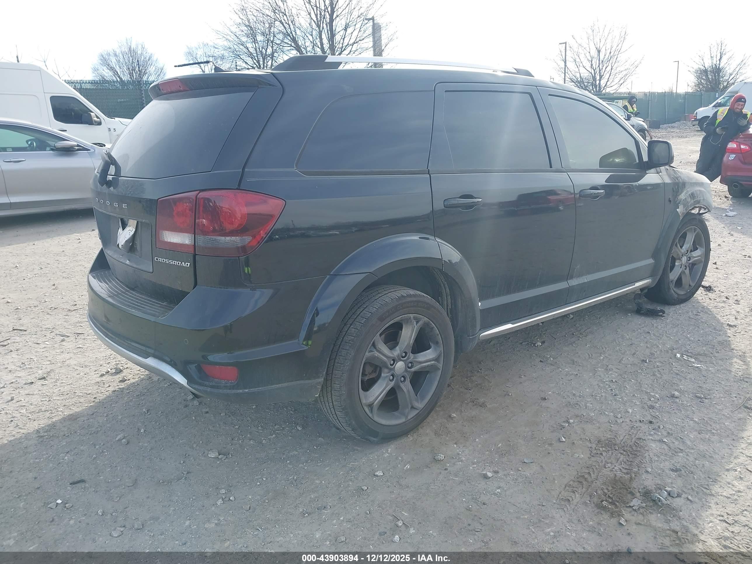 DODGE JOURNEY image 4