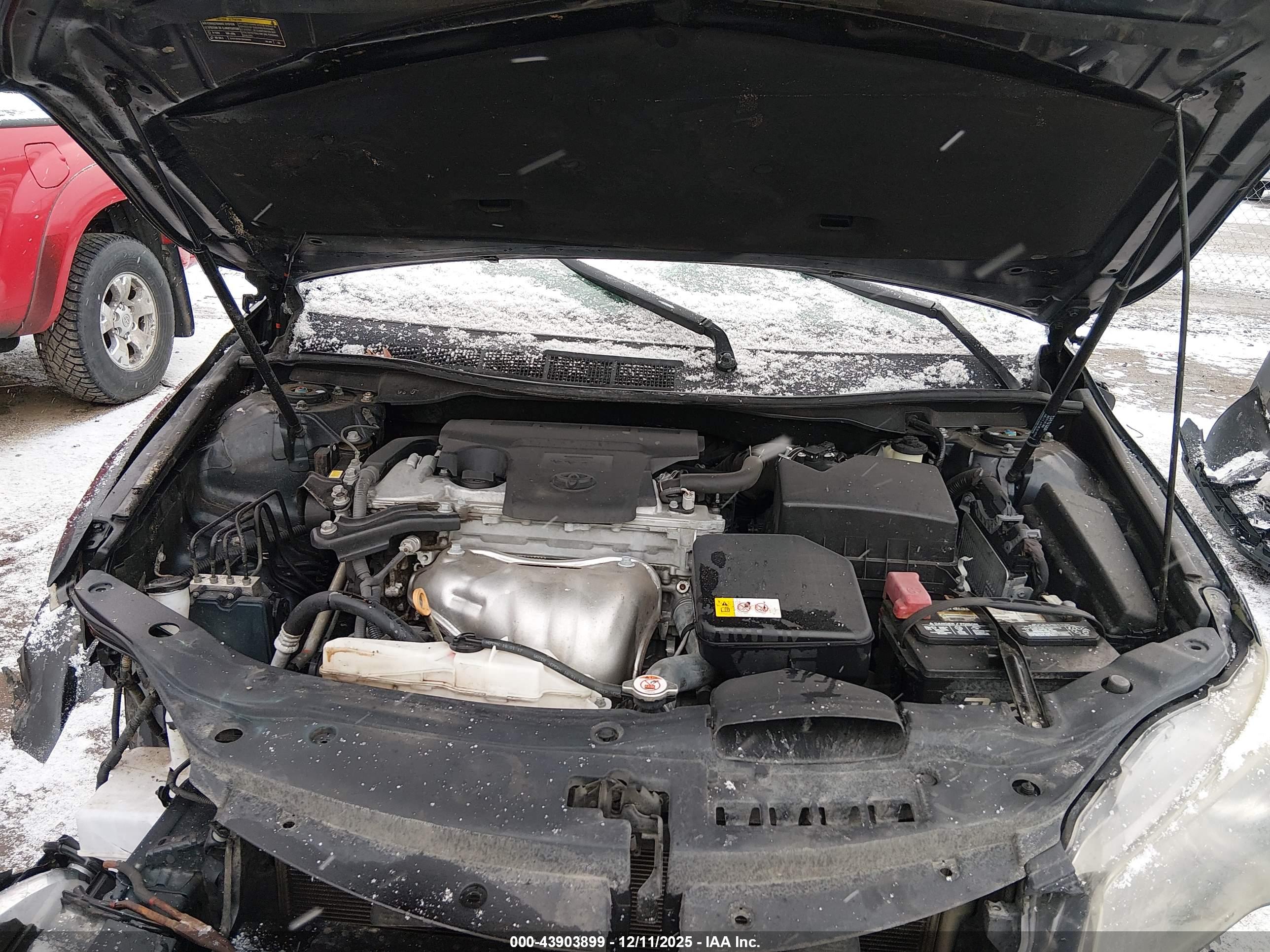 TOYOTA CAMRY image 10