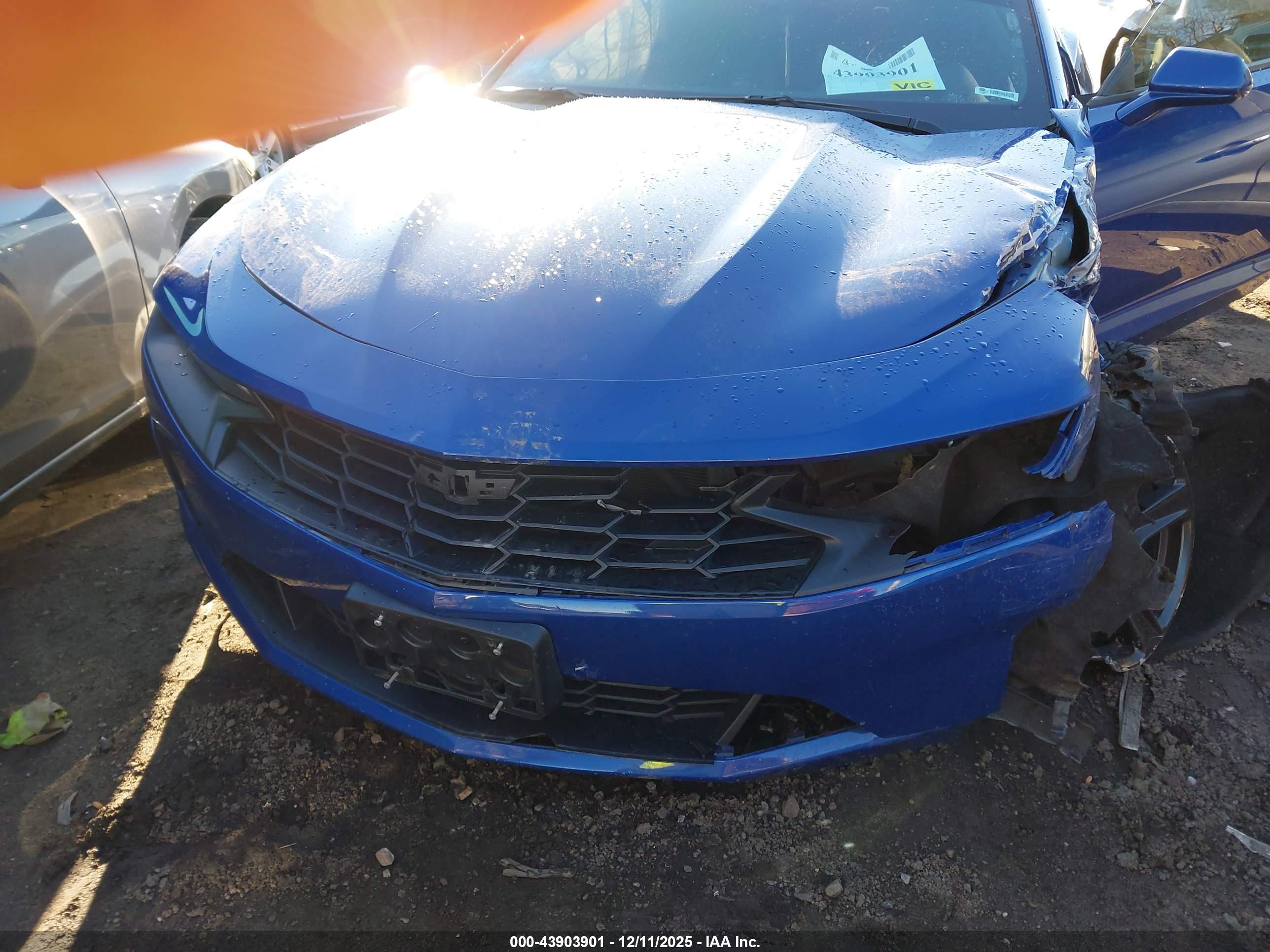 CHEVROLET CAMARO image 6