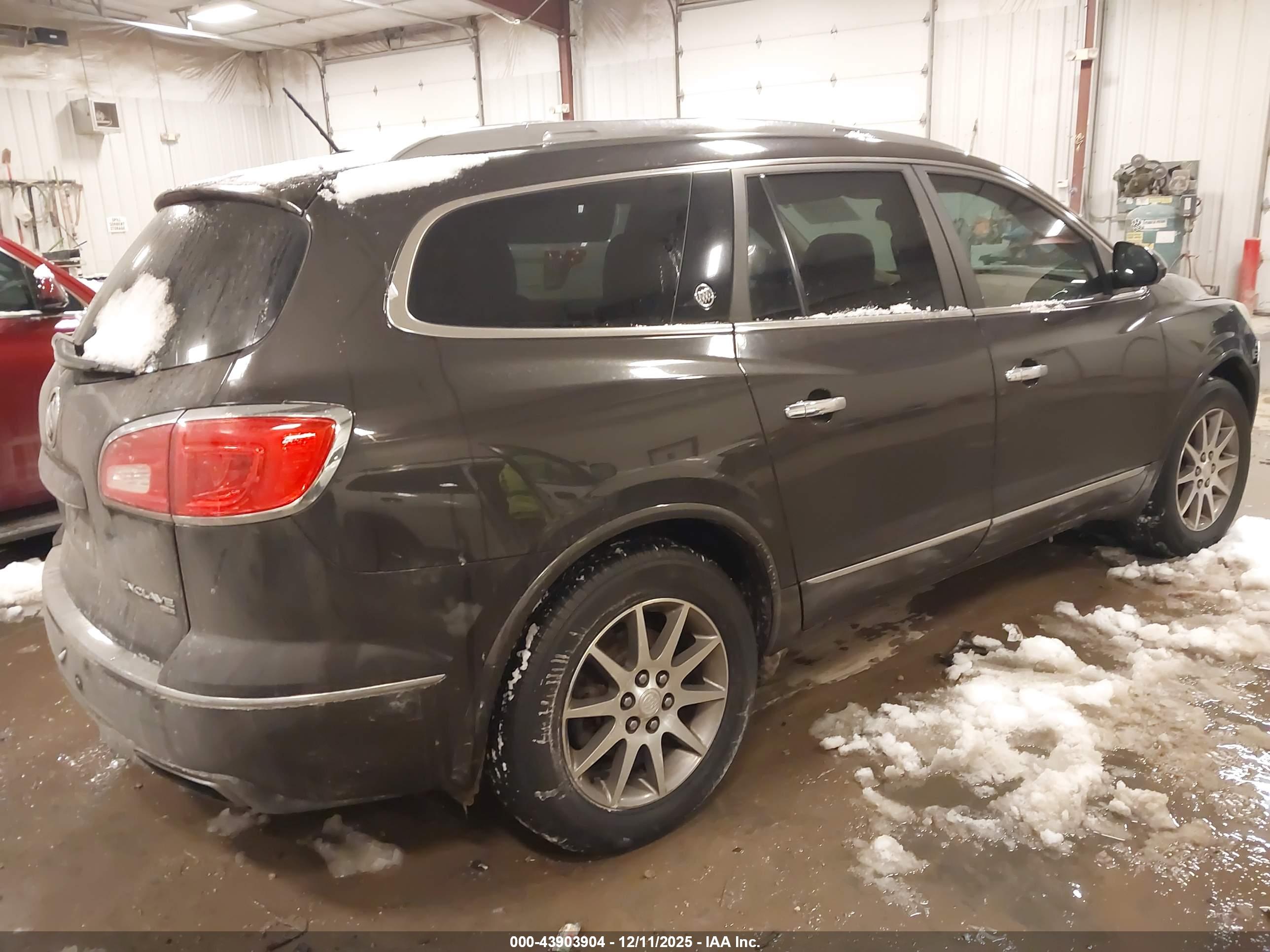 BUICK ENCLAVE image 4