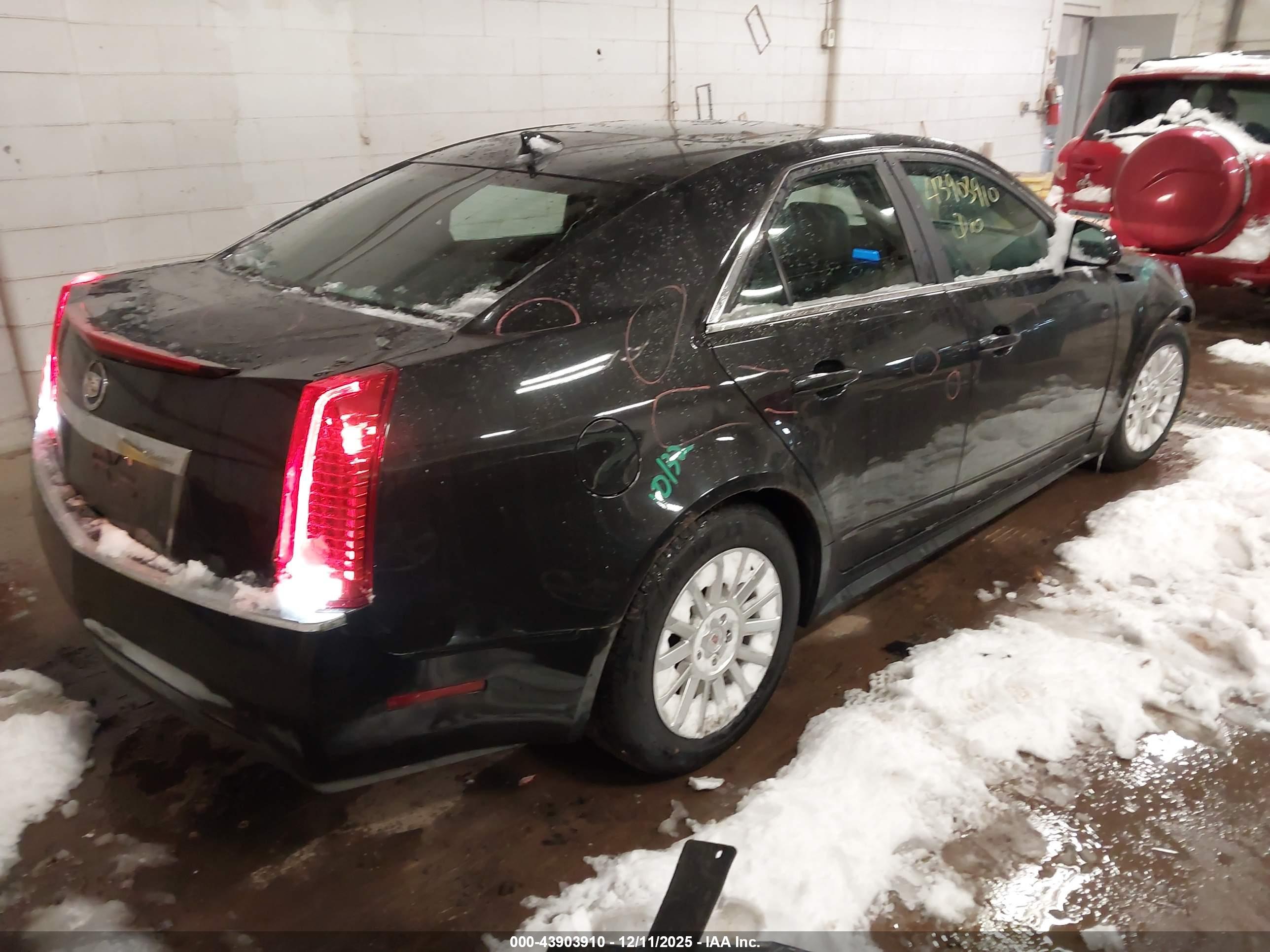 CADILLAC CTS image 2
