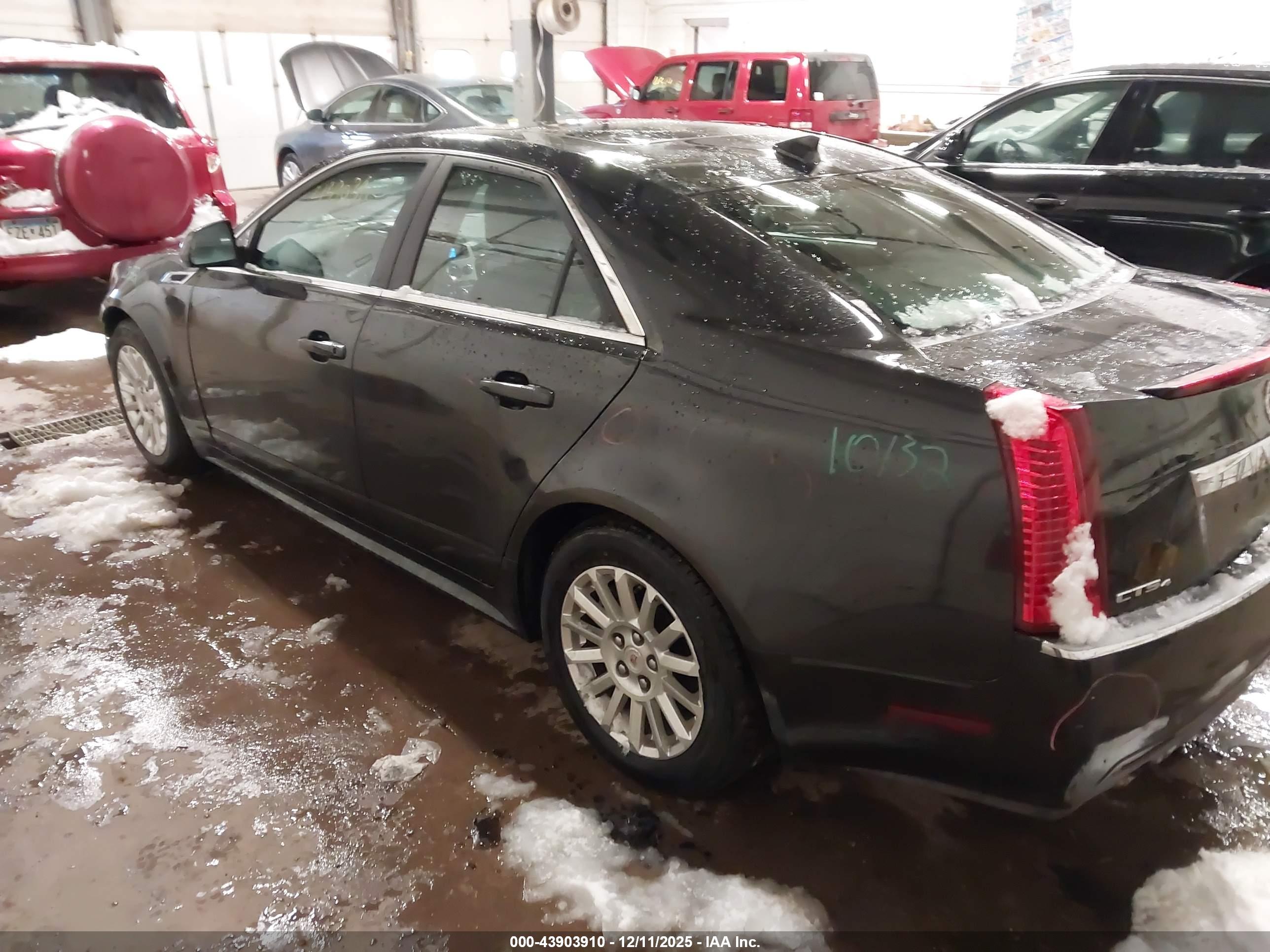 CADILLAC CTS image 3