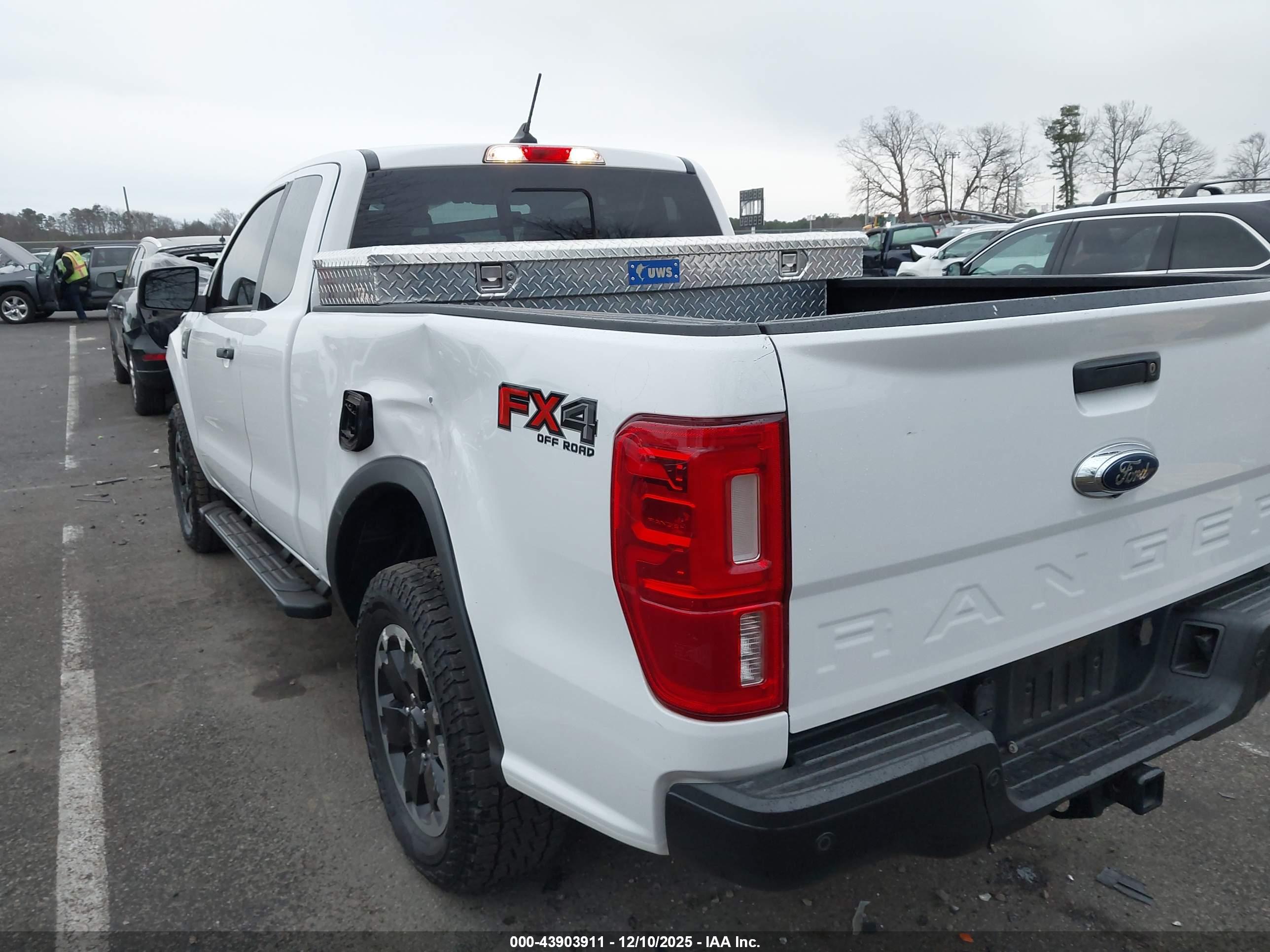 FORD RANGER image 3
