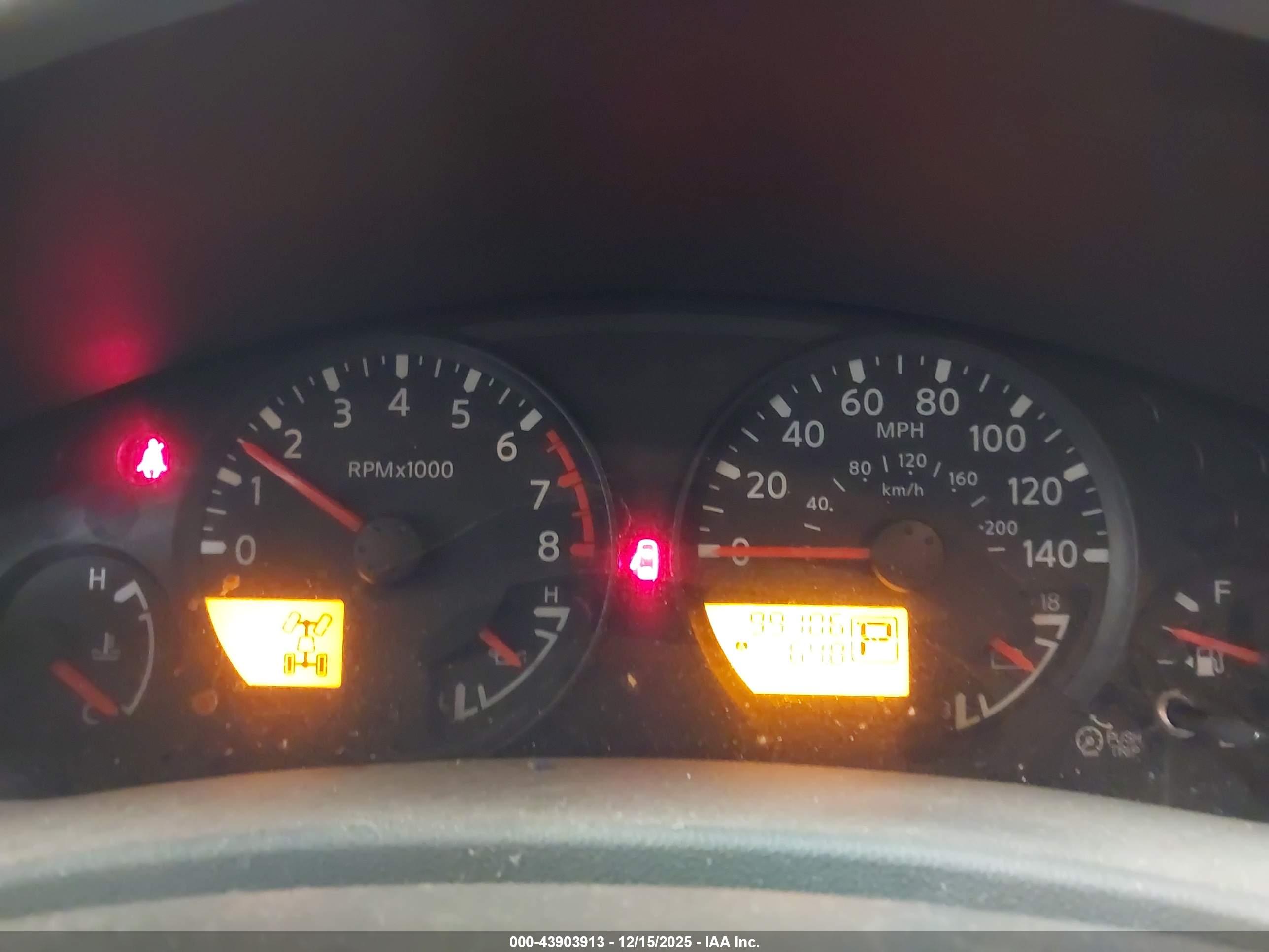 NISSAN FRONTIER image 7