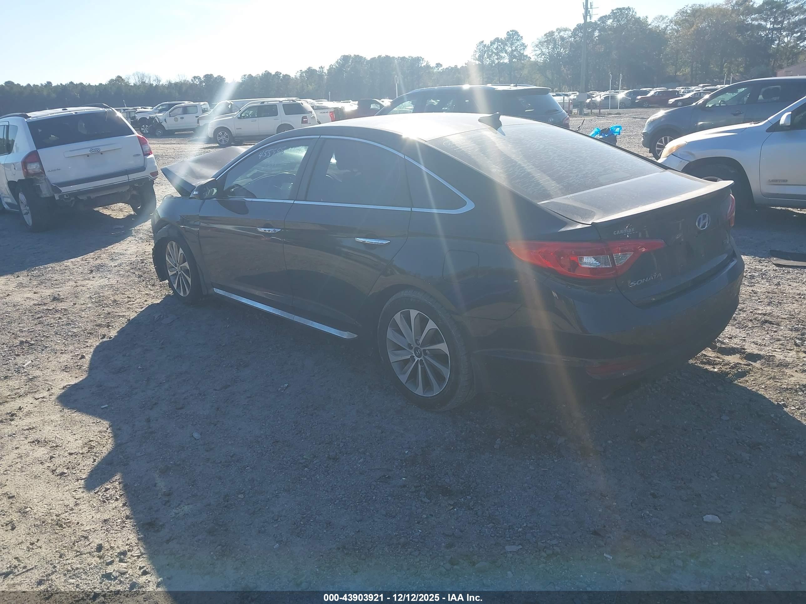 HYUNDAI SONATA image 3