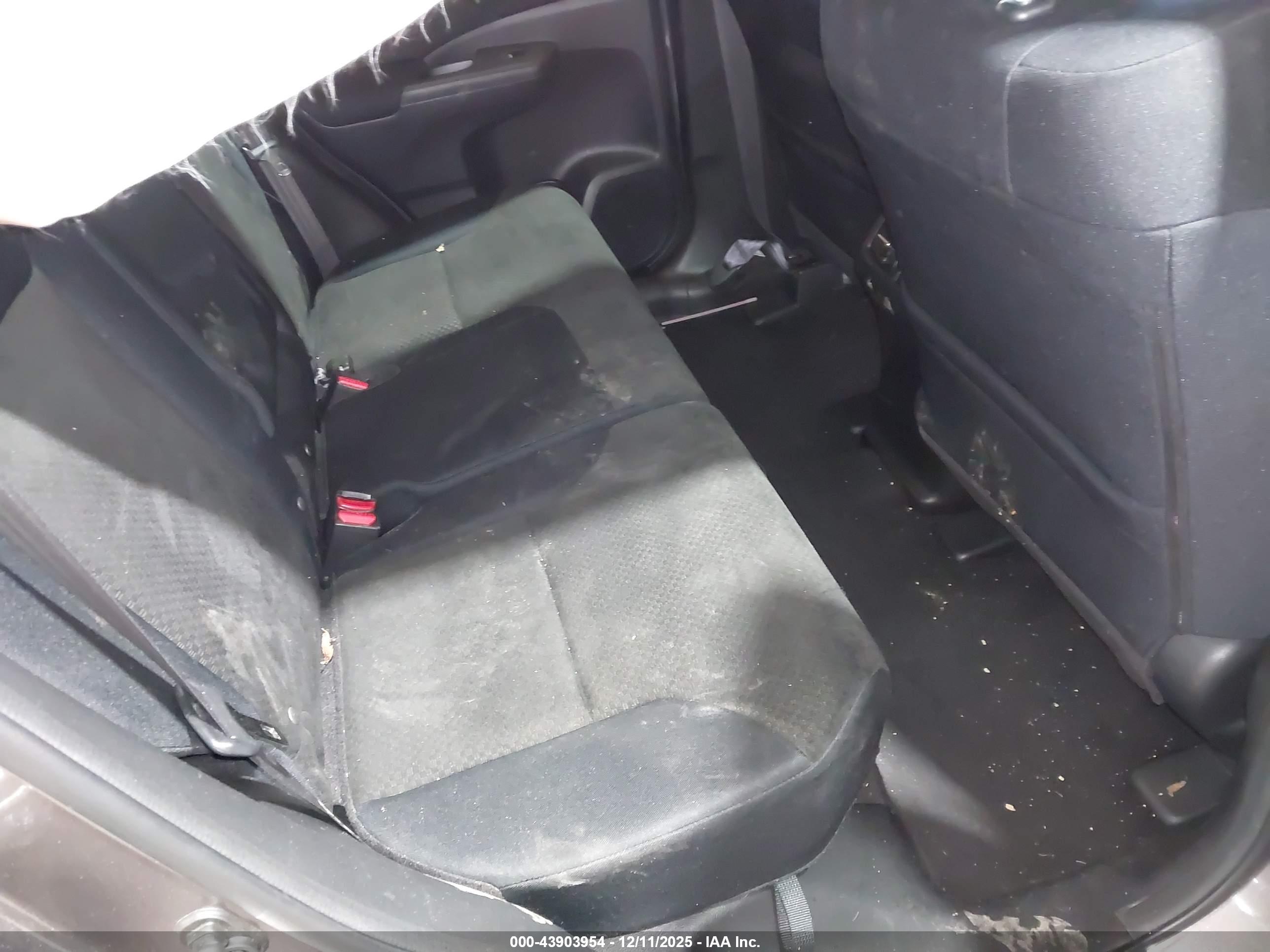 HONDA CR-V image 8