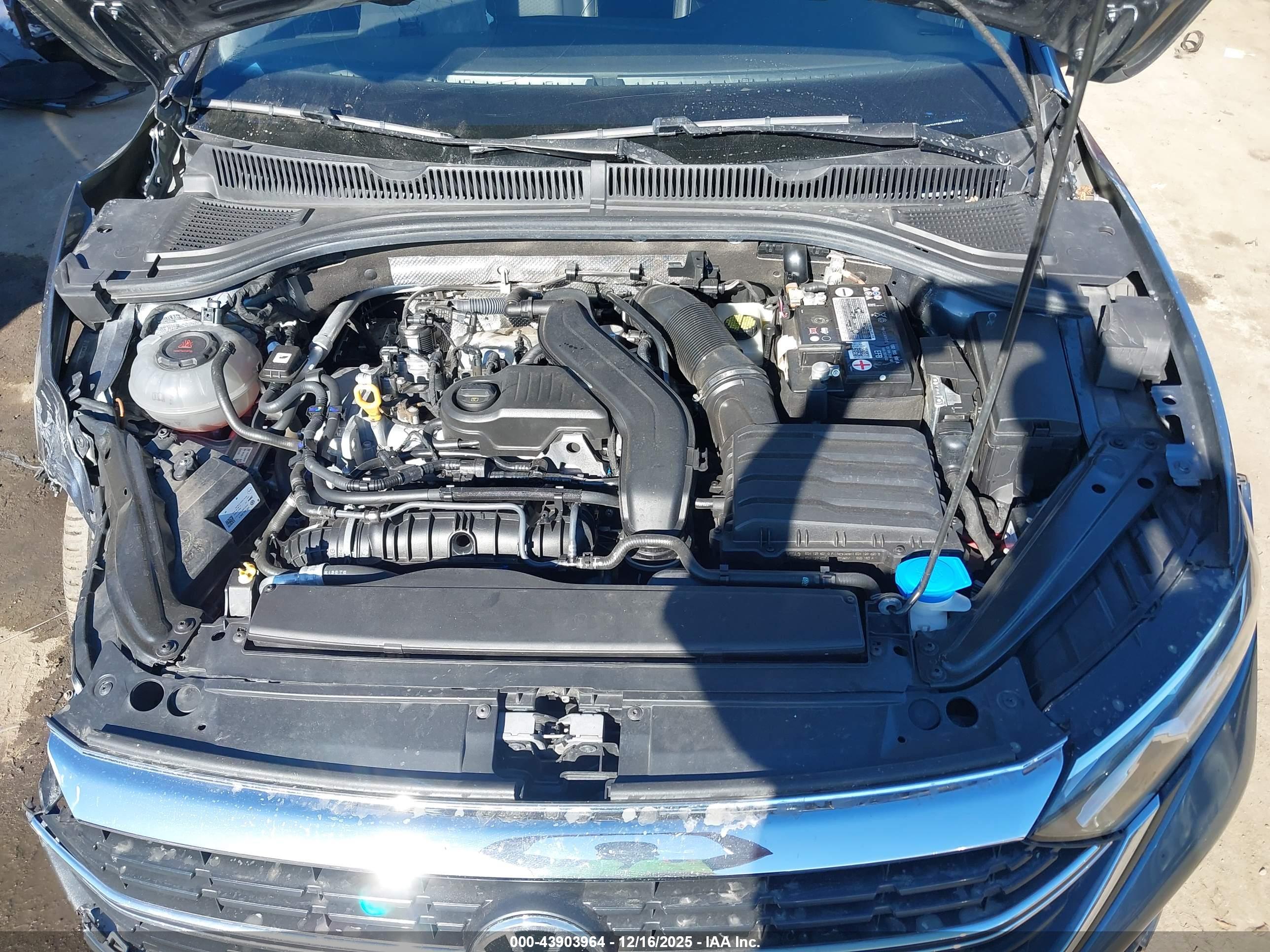 VOLKSWAGEN JETTA image 10