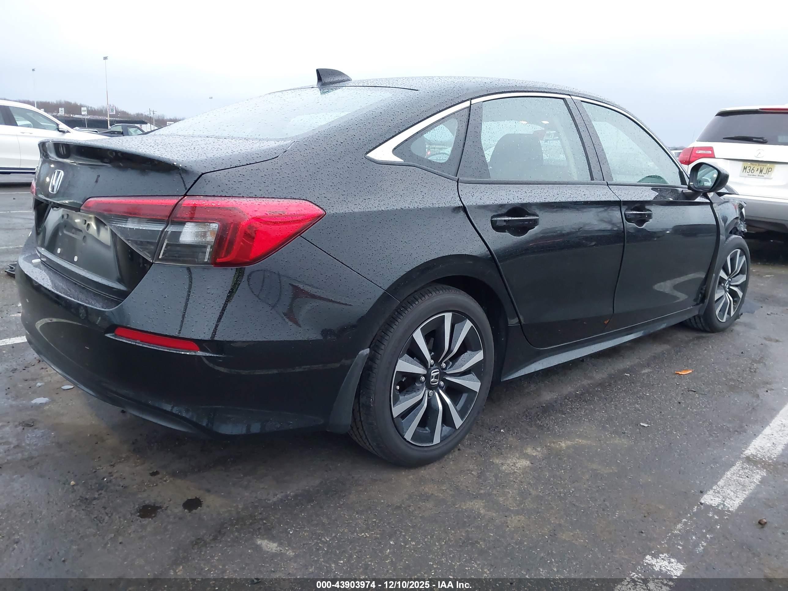 HONDA CIVIC image 4