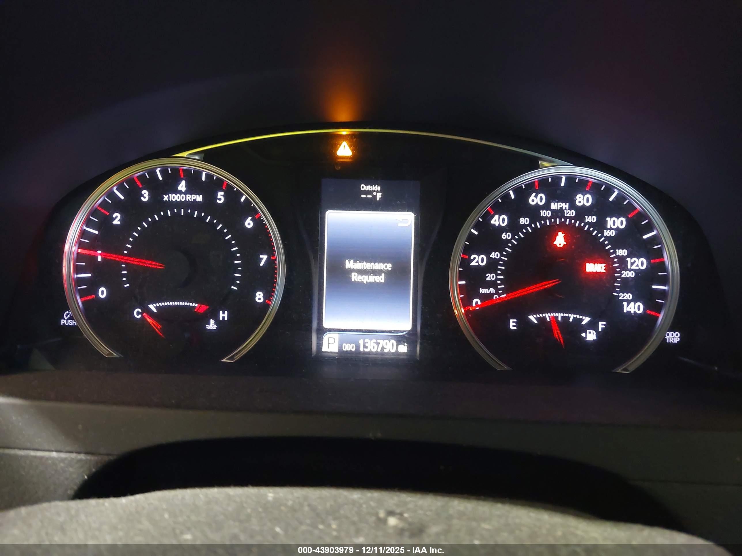 TOYOTA CAMRY image 7