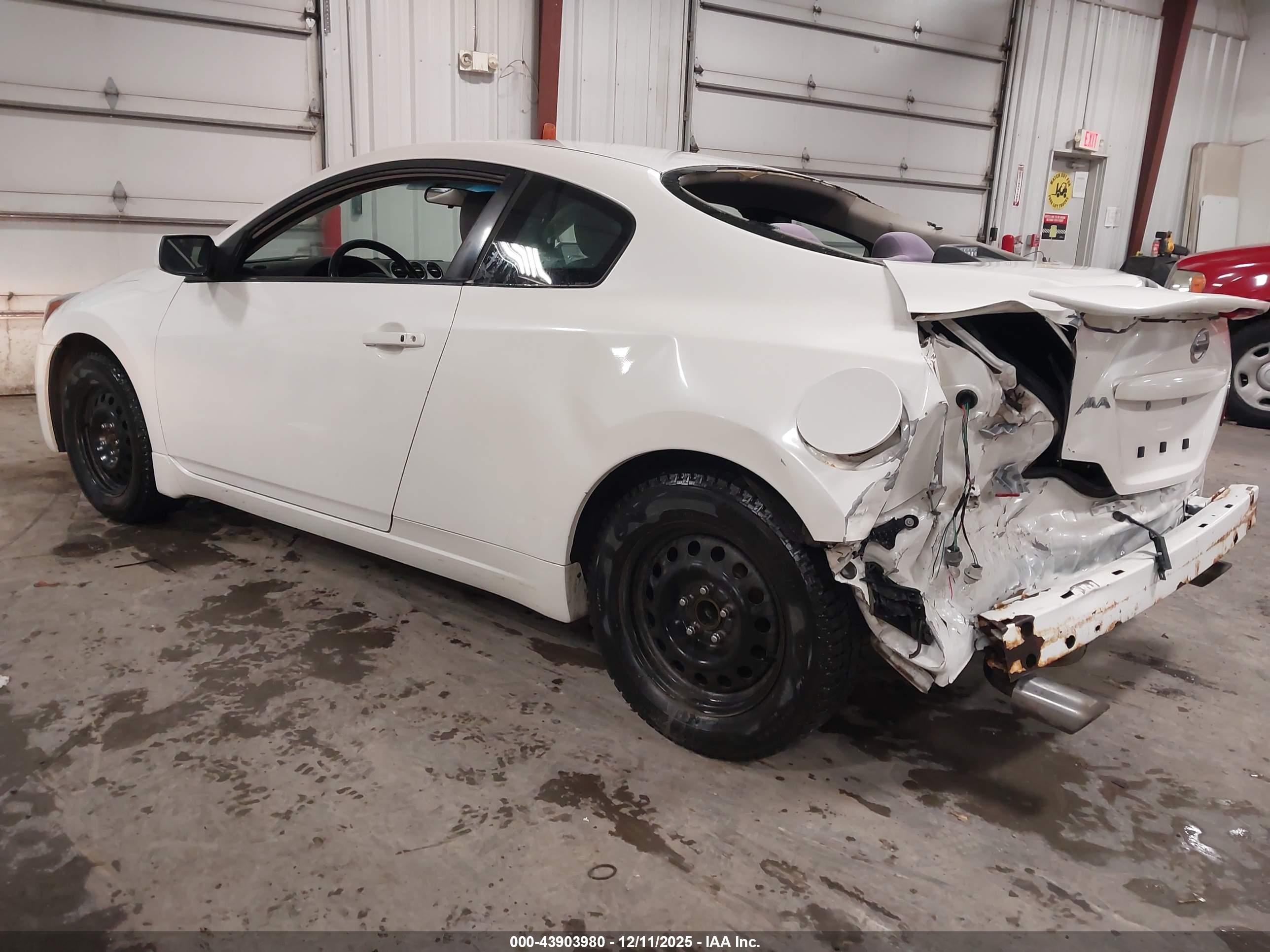 NISSAN ALTIMA image 3