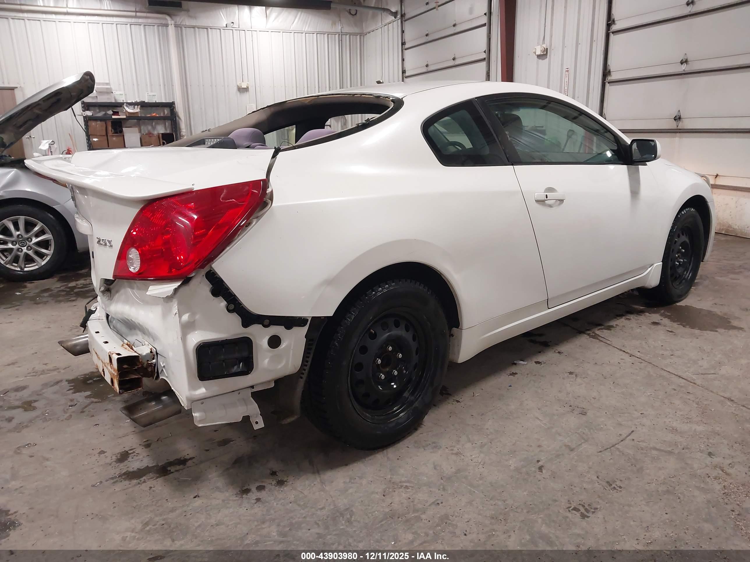 NISSAN ALTIMA image 4