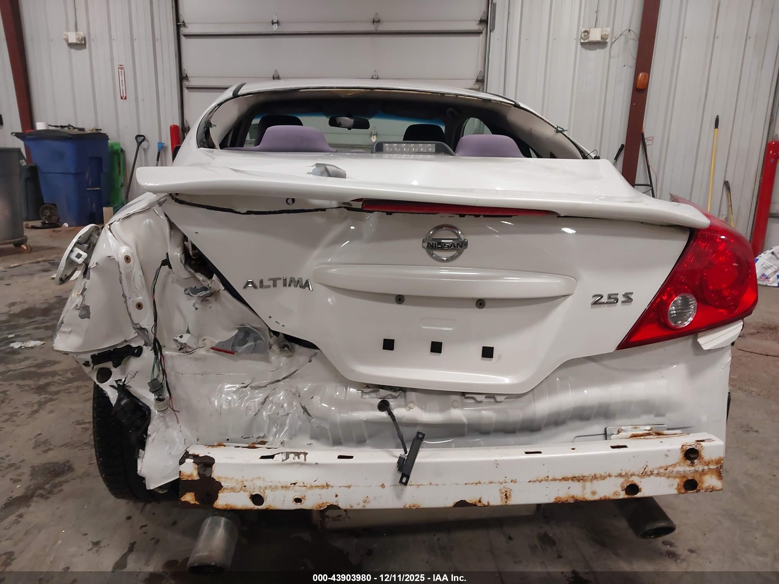 NISSAN ALTIMA image 6