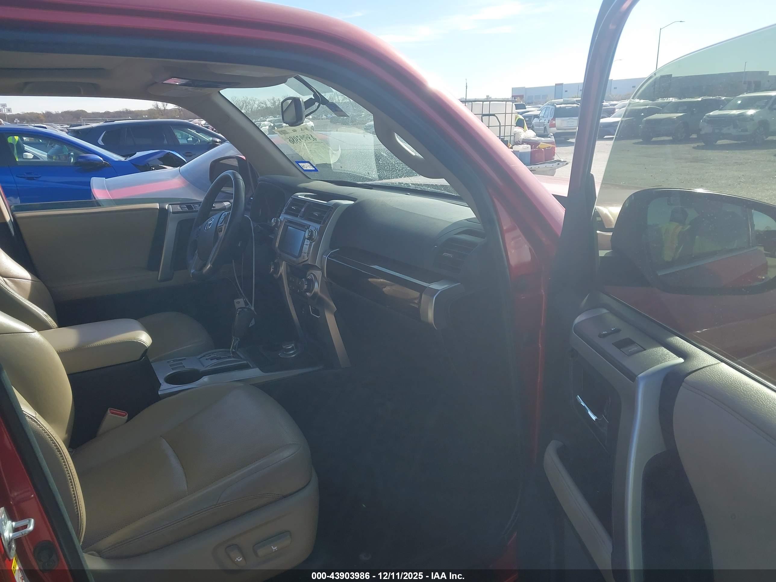 TOYOTA 4RUNNER image 5