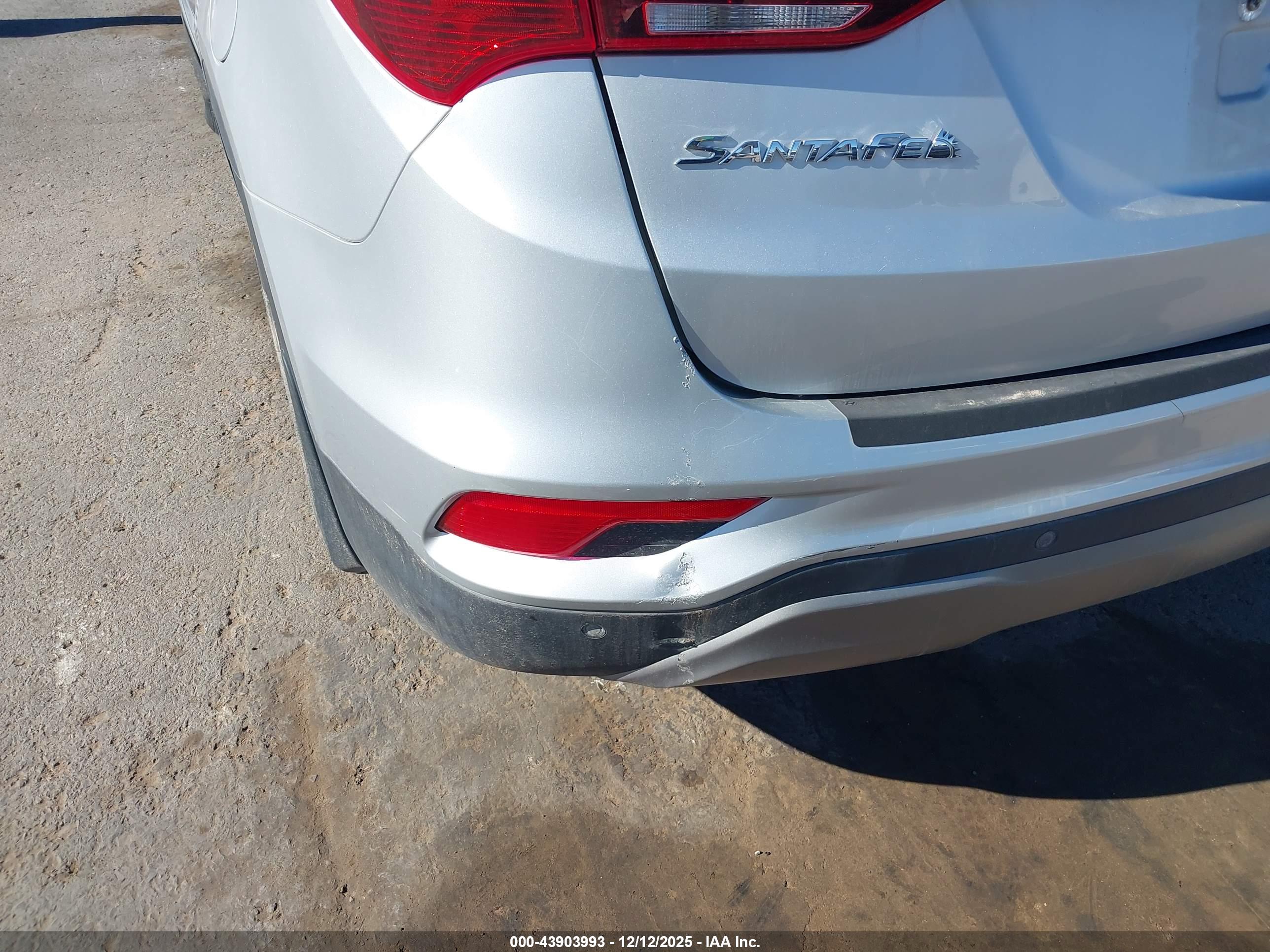 HYUNDAI SANTA image 6