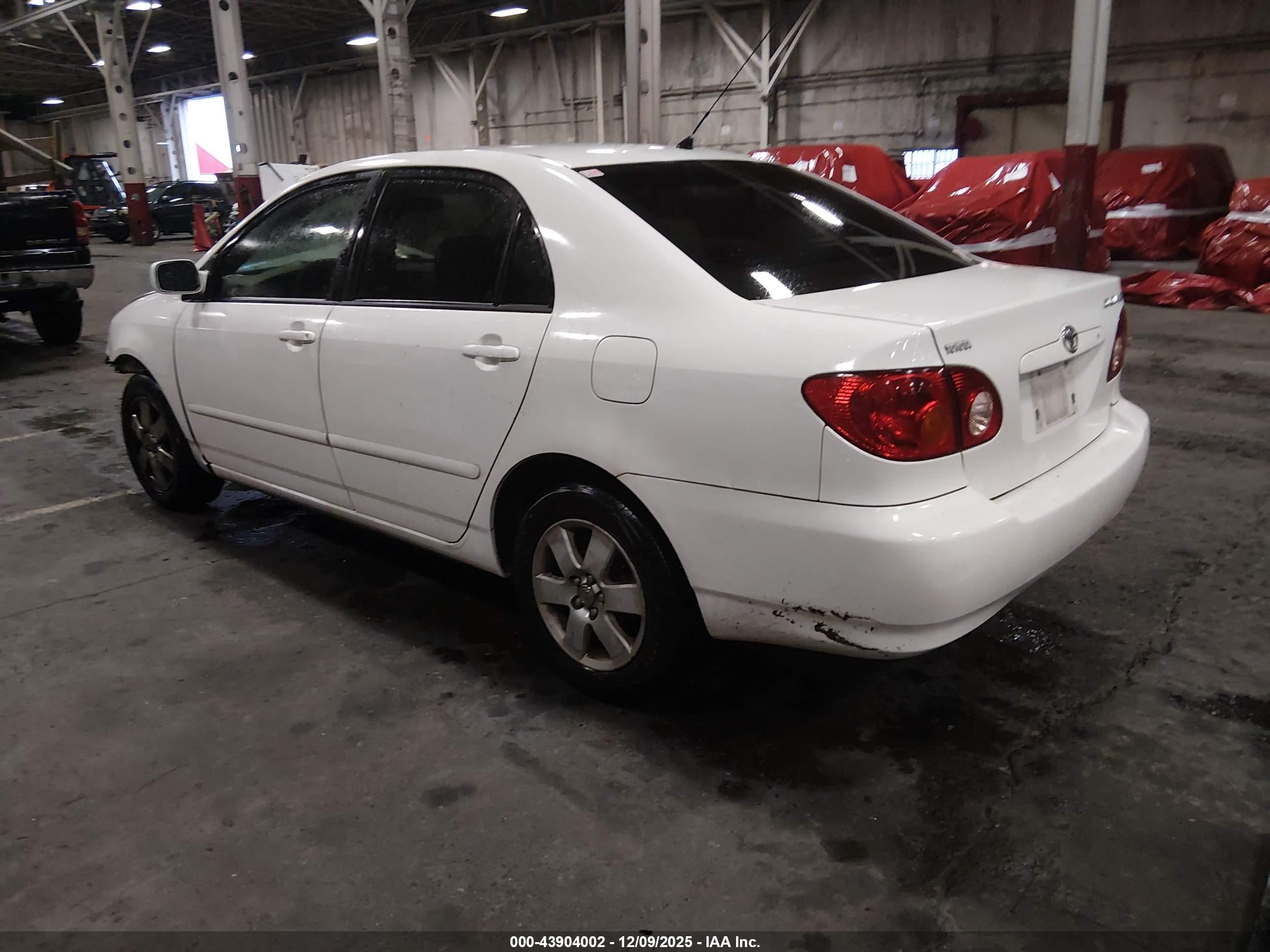 TOYOTA COROLLA image 3