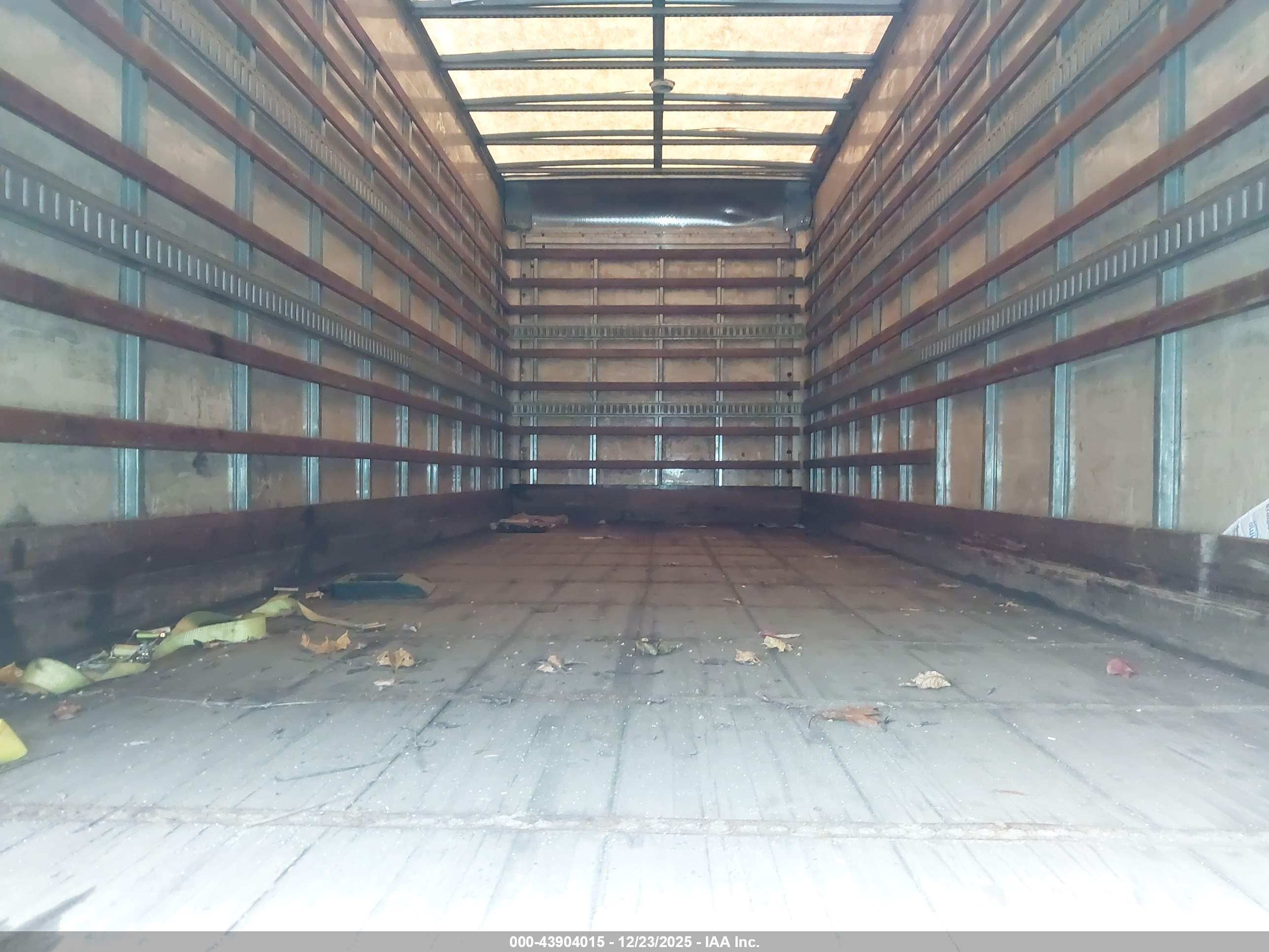 FREIGHTLINER M2 image 8