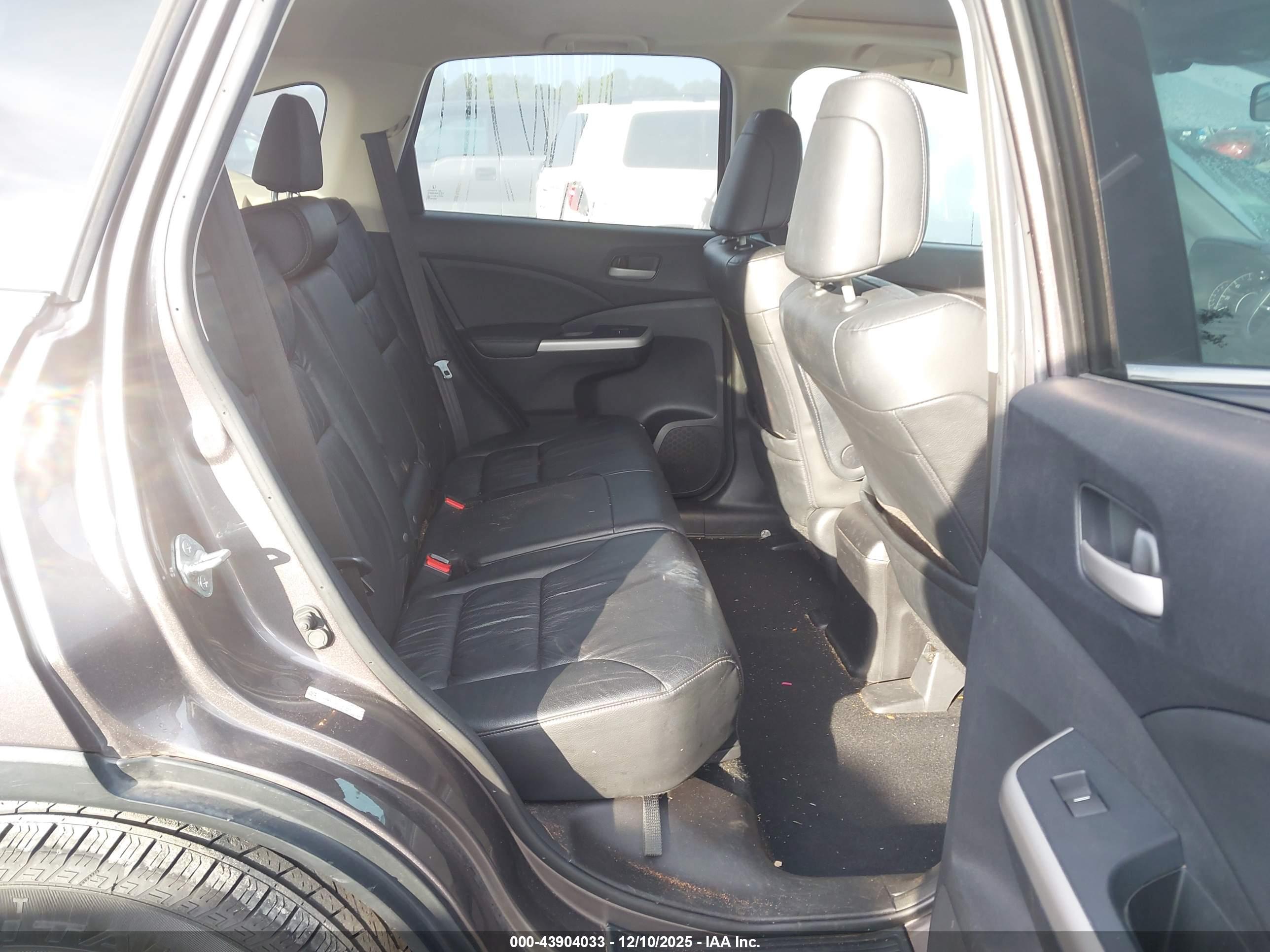 HONDA CR-V image 8
