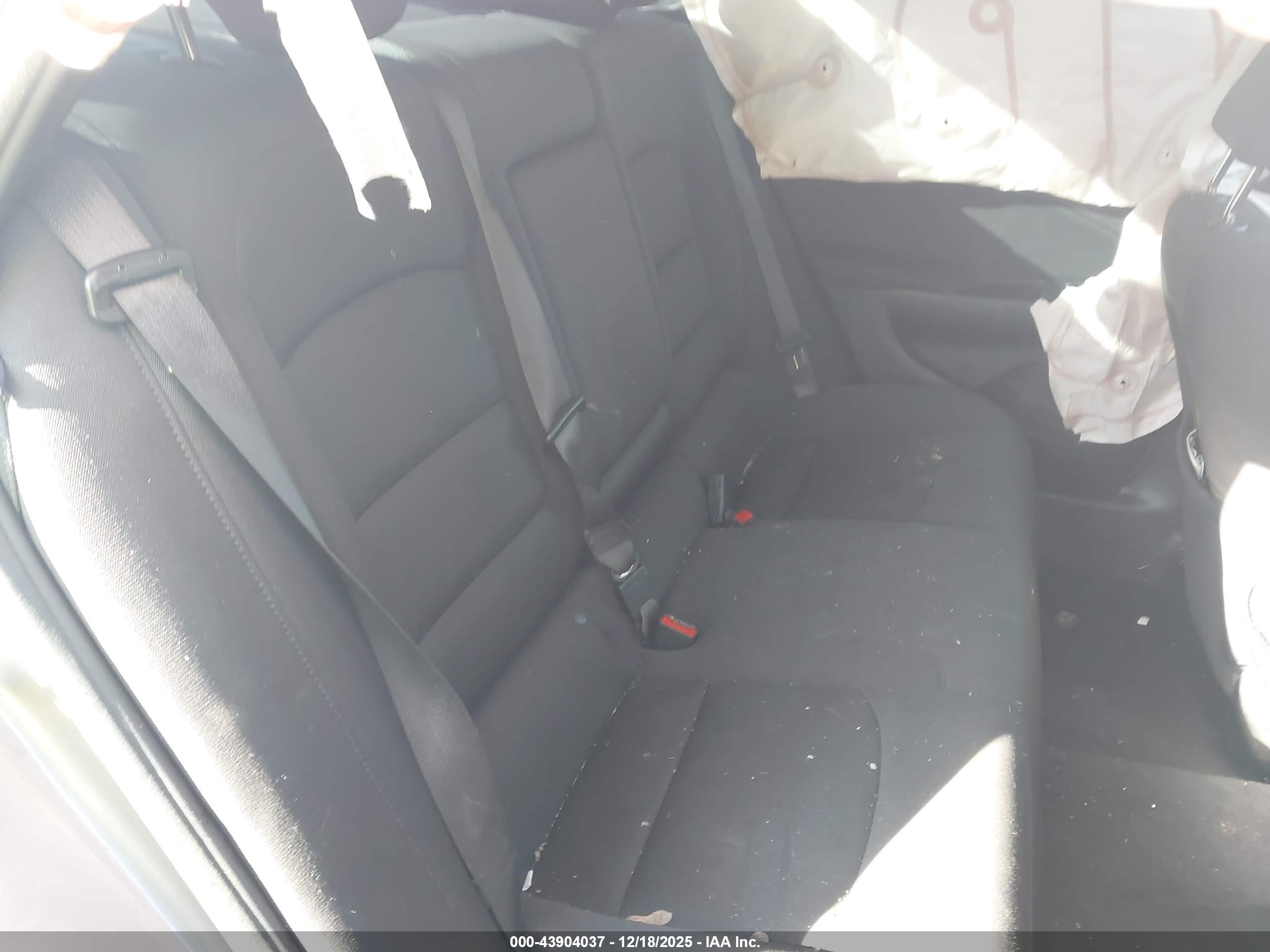 CHEVROLET MALIBU image 8