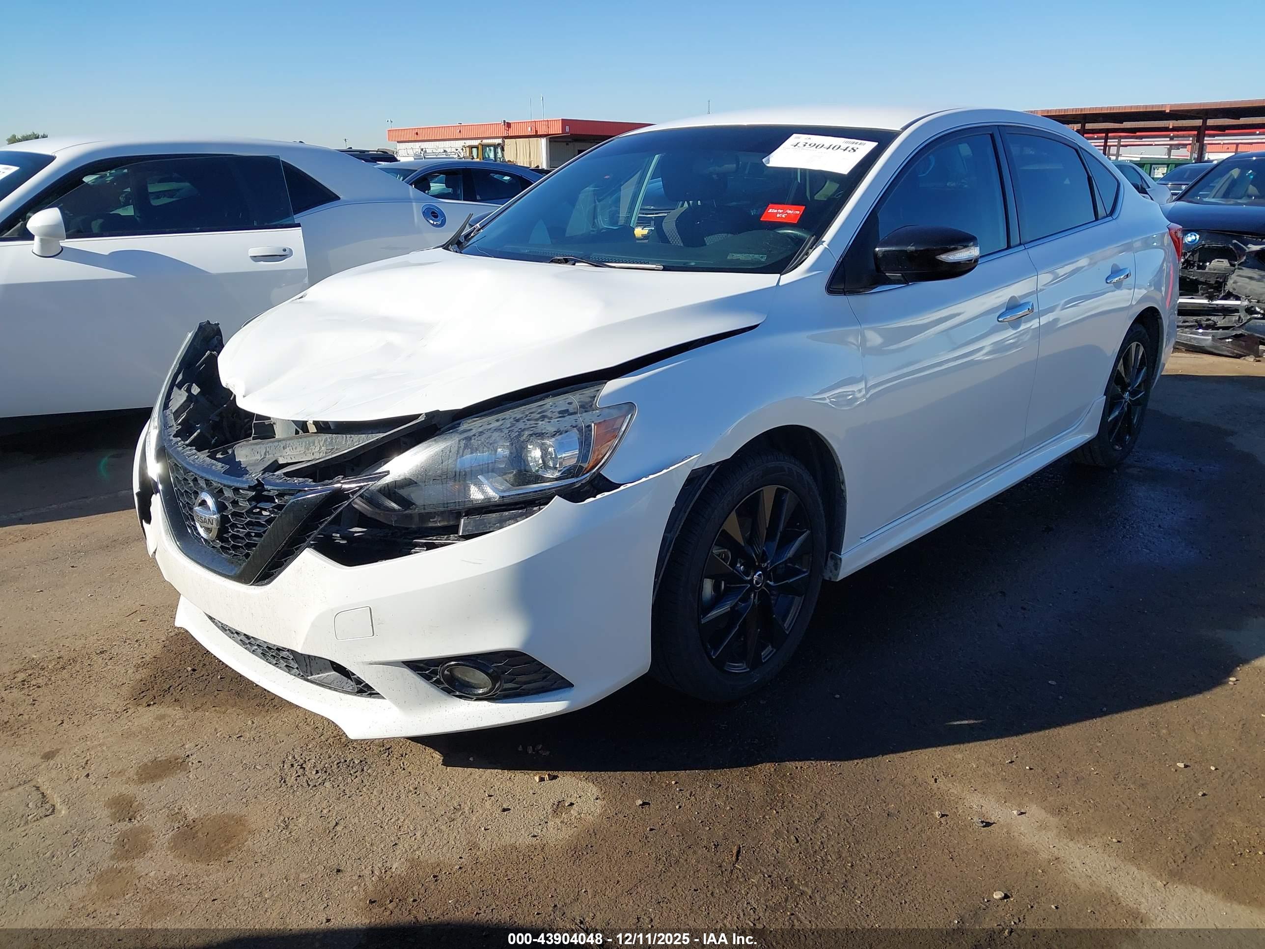 NISSAN SENTRA image 2