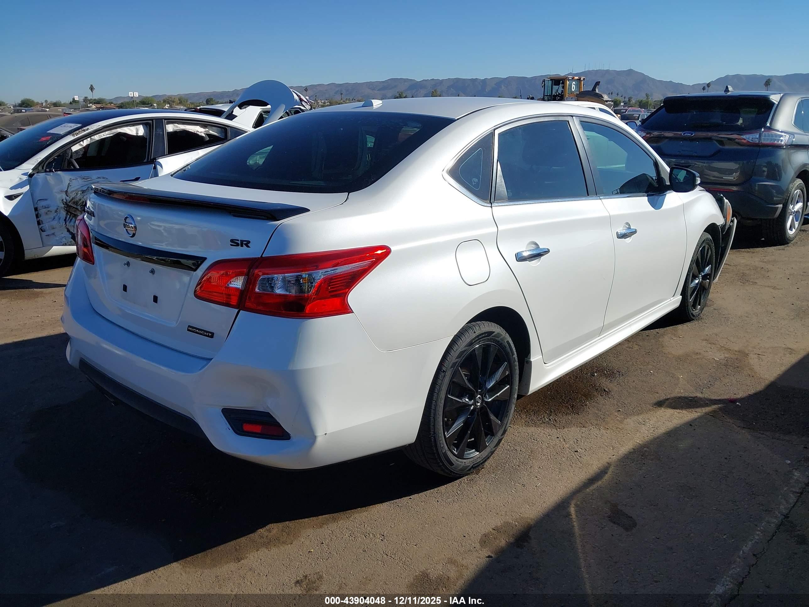 NISSAN SENTRA image 4