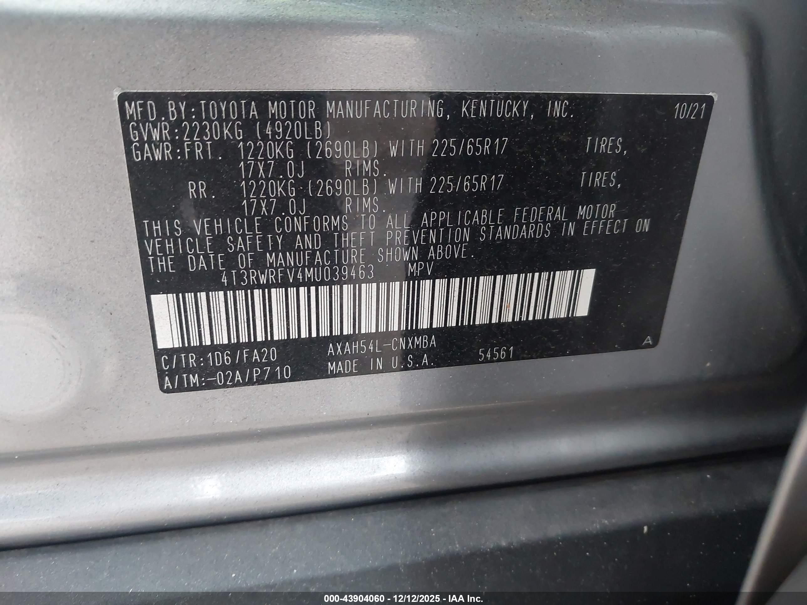 TOYOTA RAV4 image 9