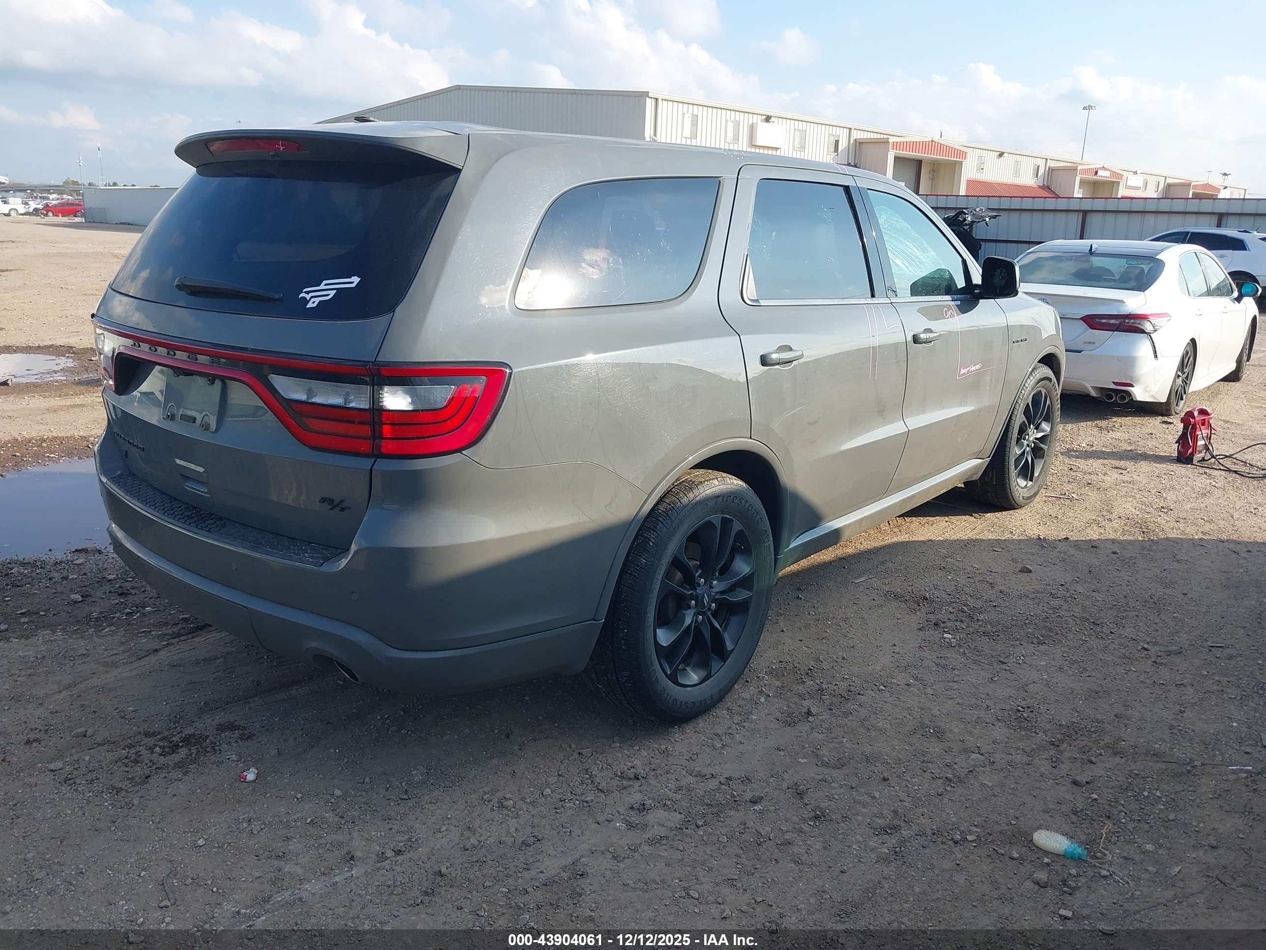 DODGE DURANGO image 4