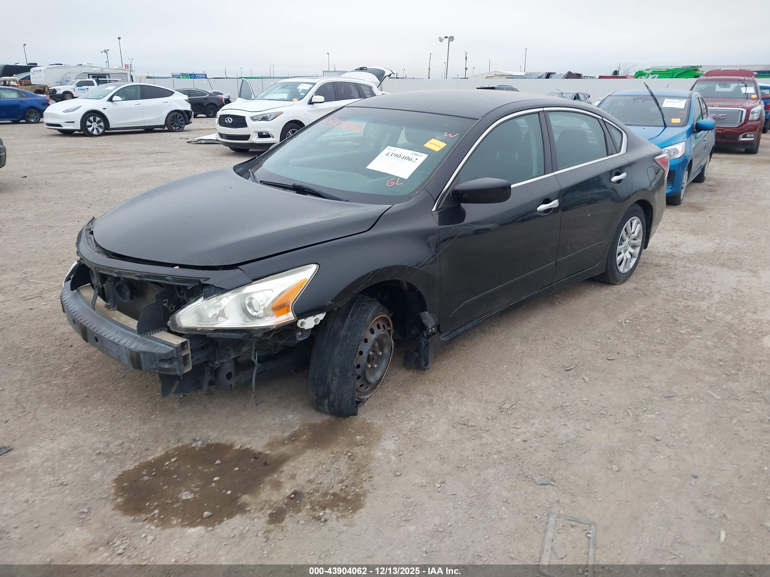 NISSAN ALTIMA image 2