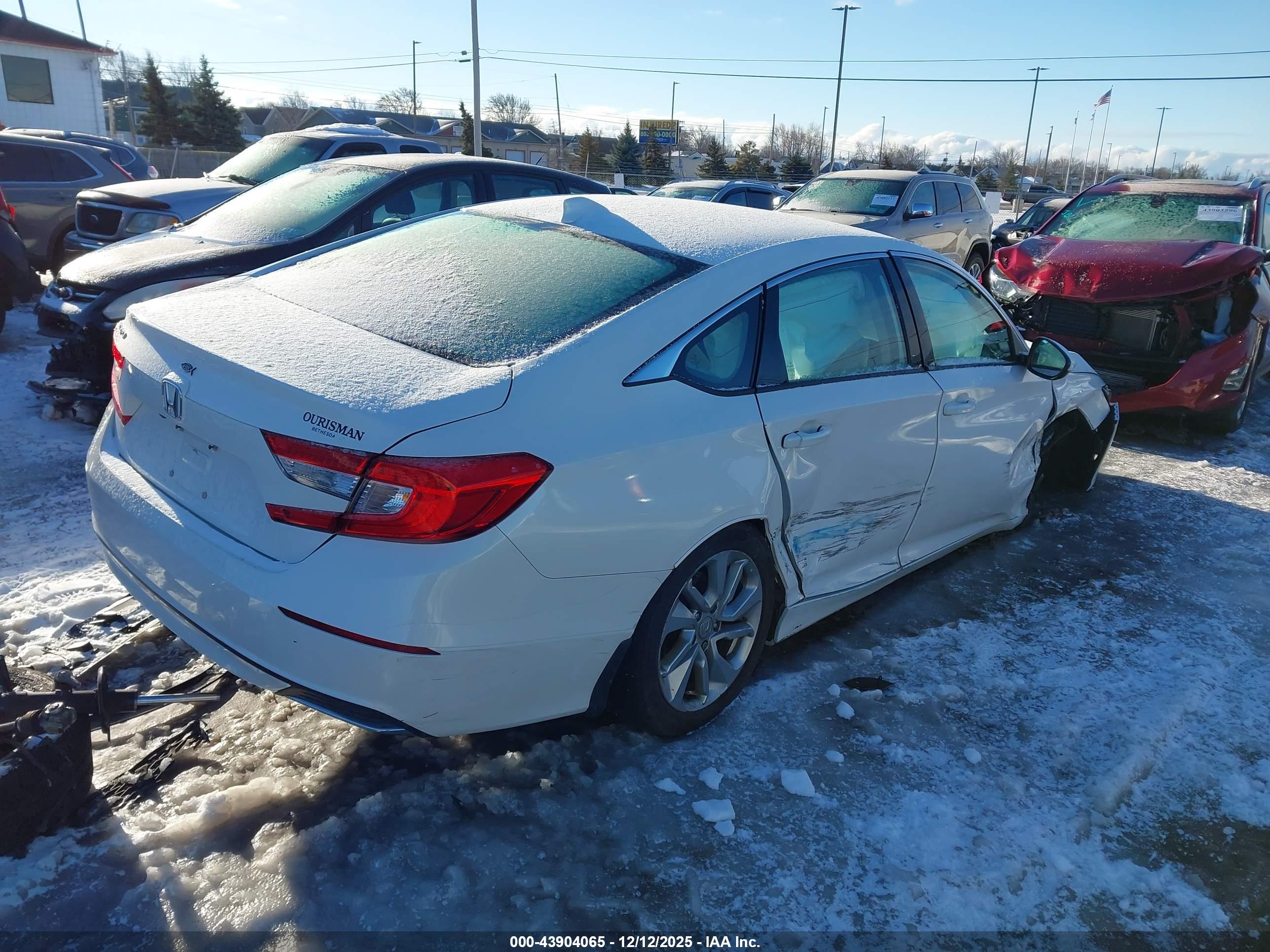 HONDA ACCORD image 4