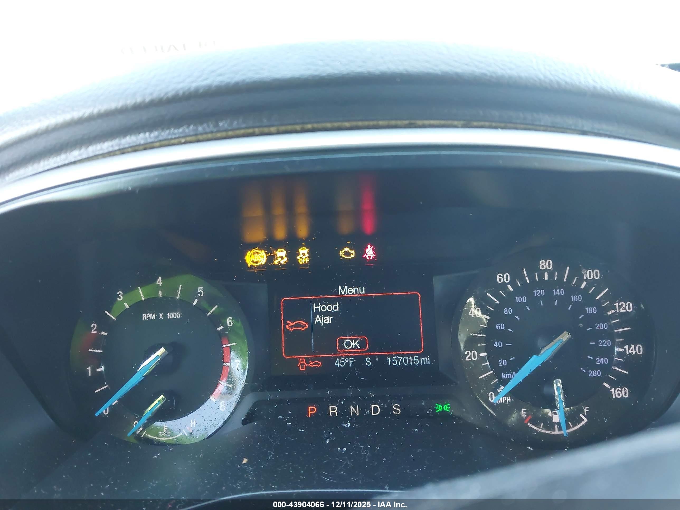 FORD FUSION image 7