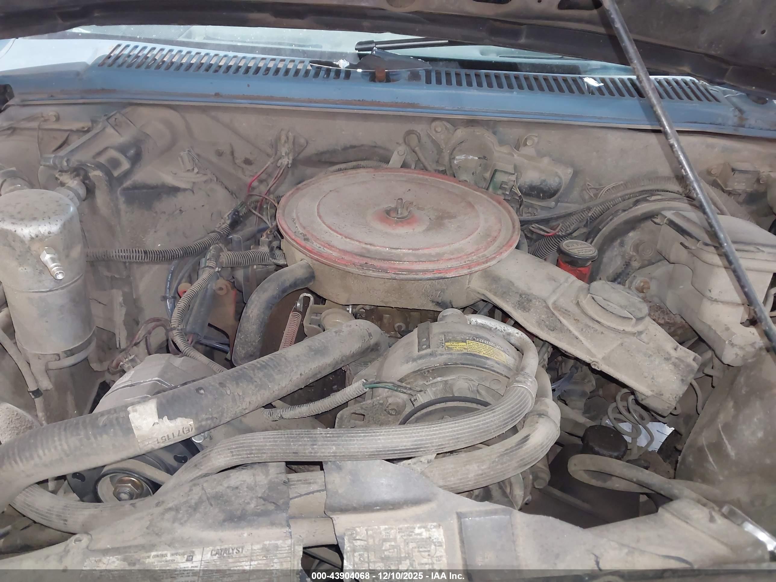 GMC S image 10