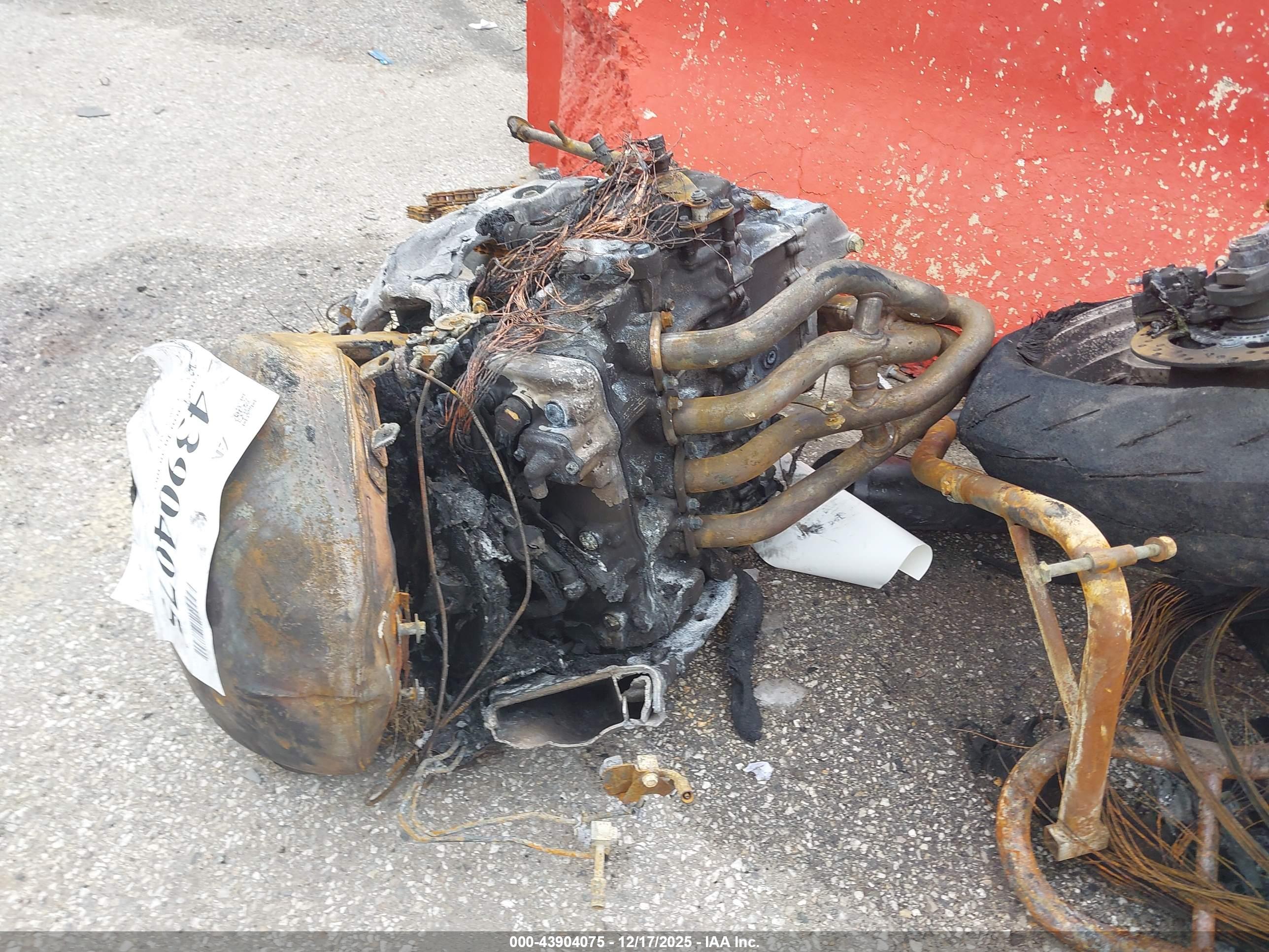 KAWASAKI ZX636 image 9