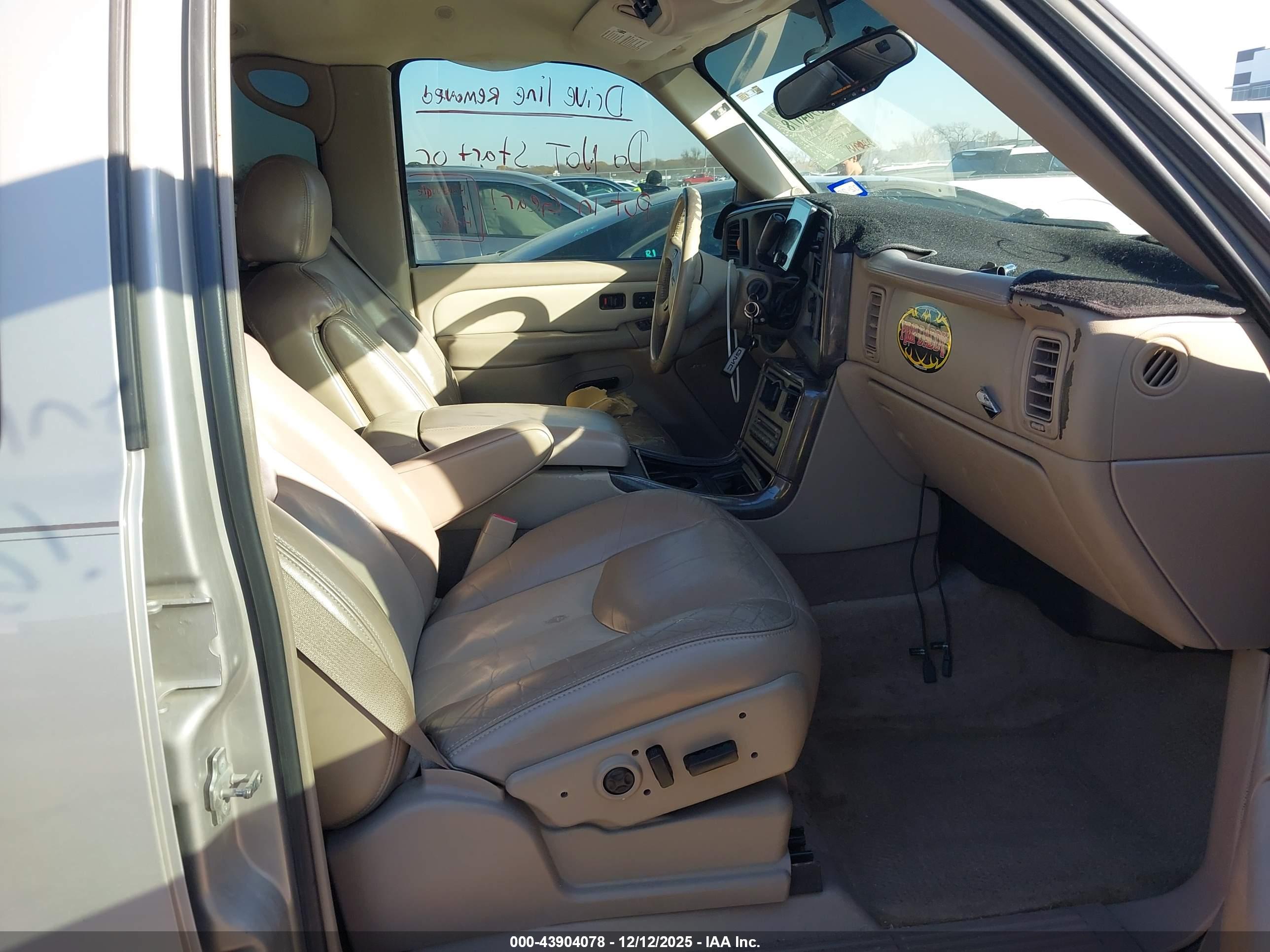 GMC YUKON image 5
