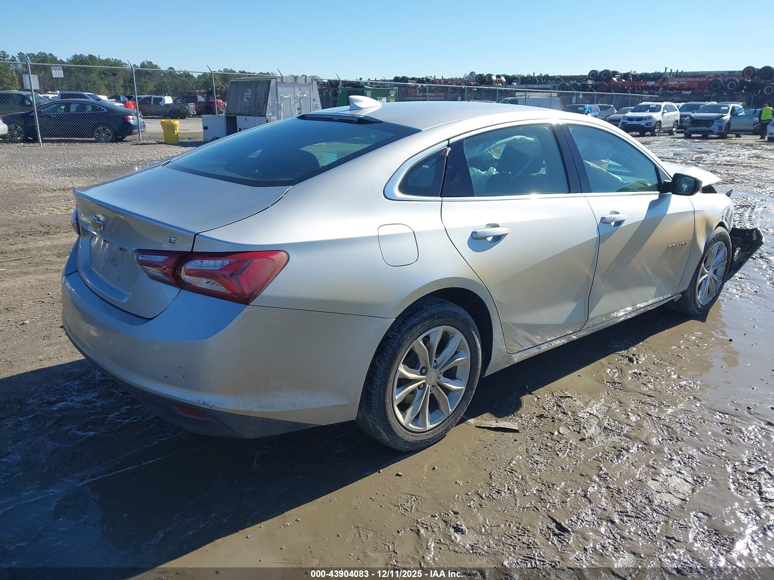 CHEVROLET MALIBU image 4