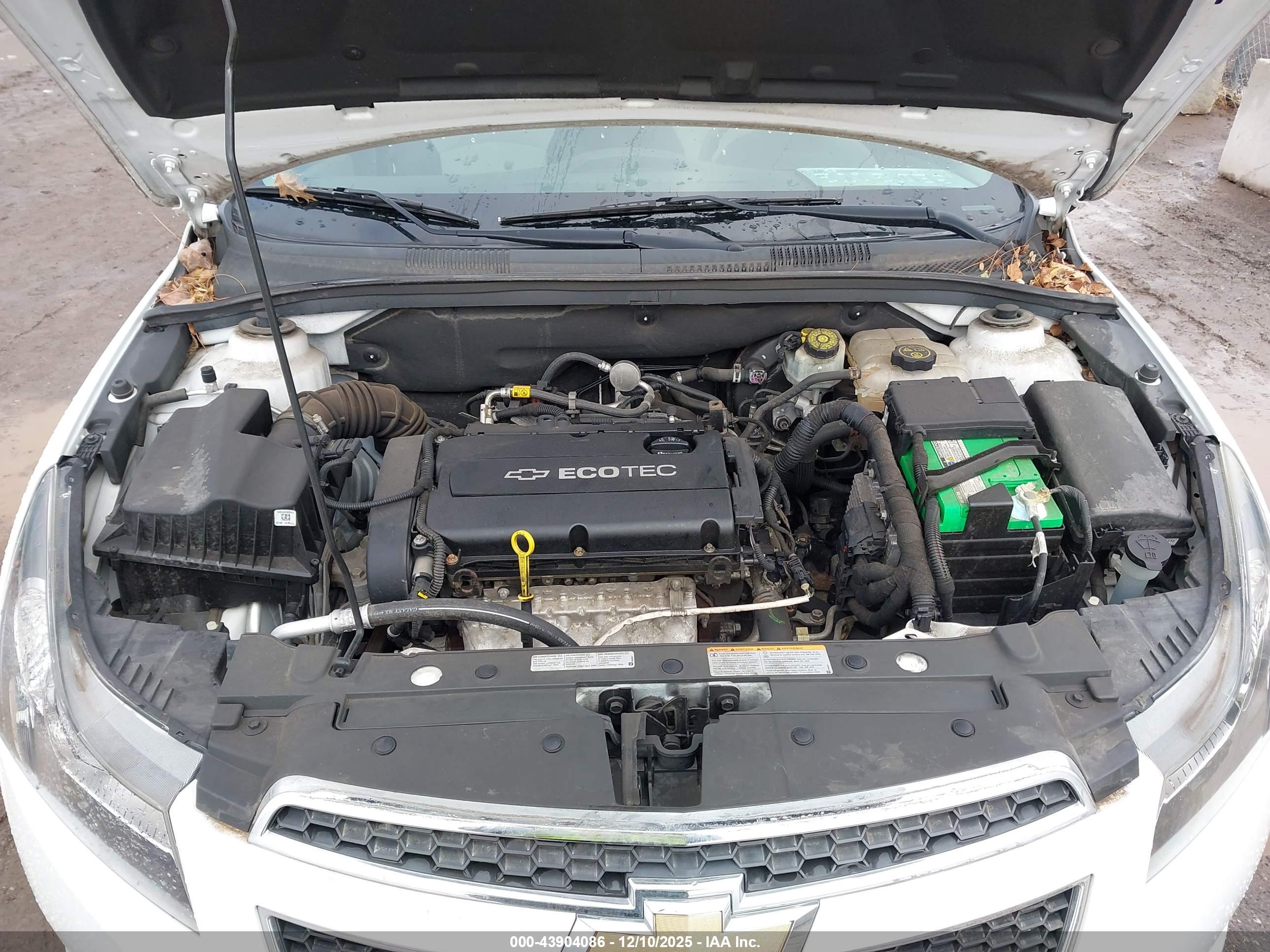 CHEVROLET CRUZE image 10