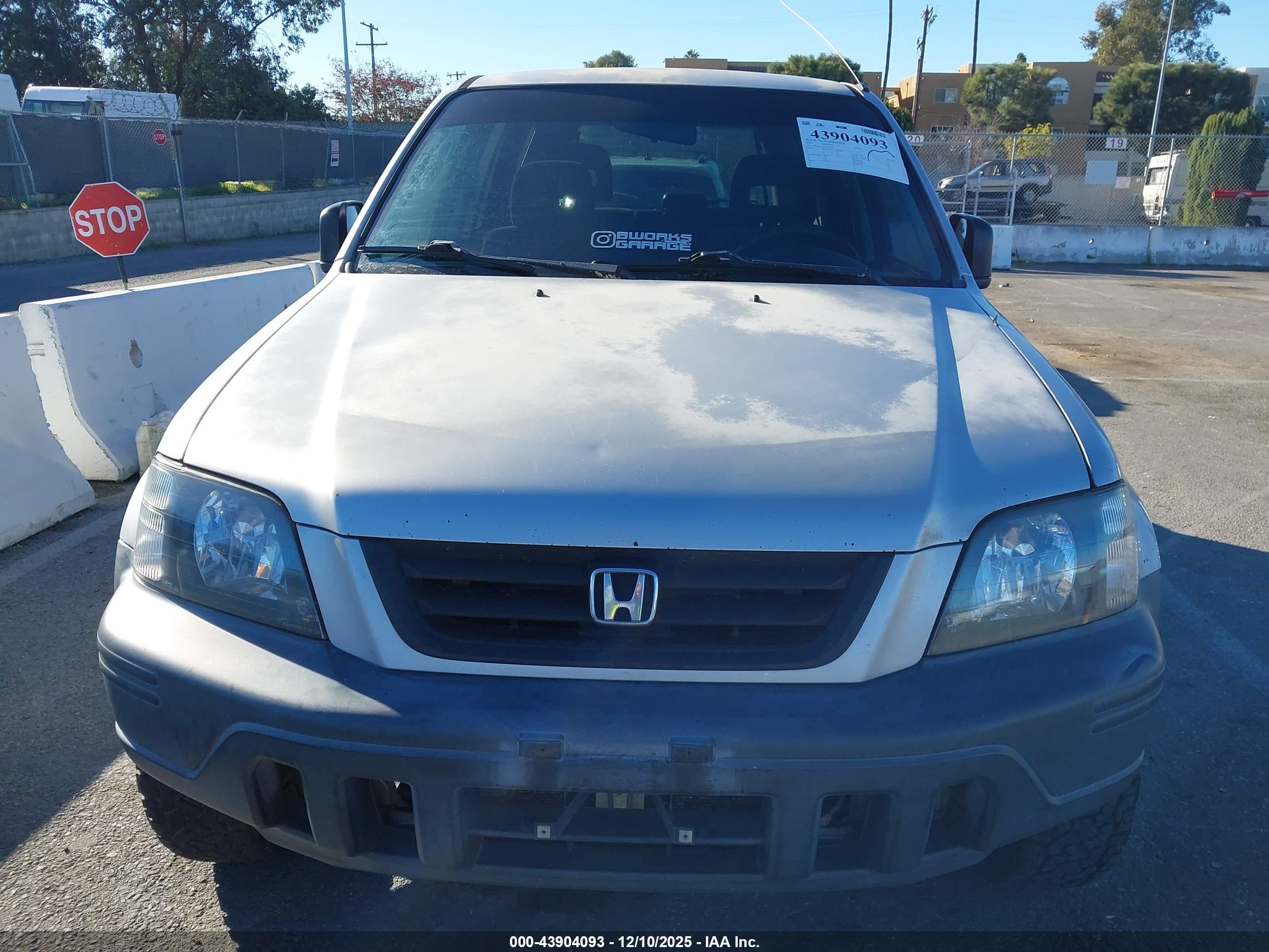 HONDA CR-V image 6