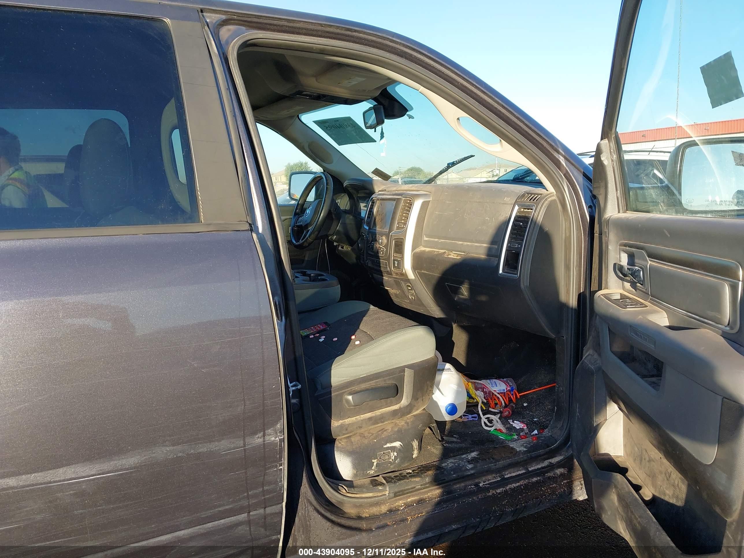 RAM 1500 image 5