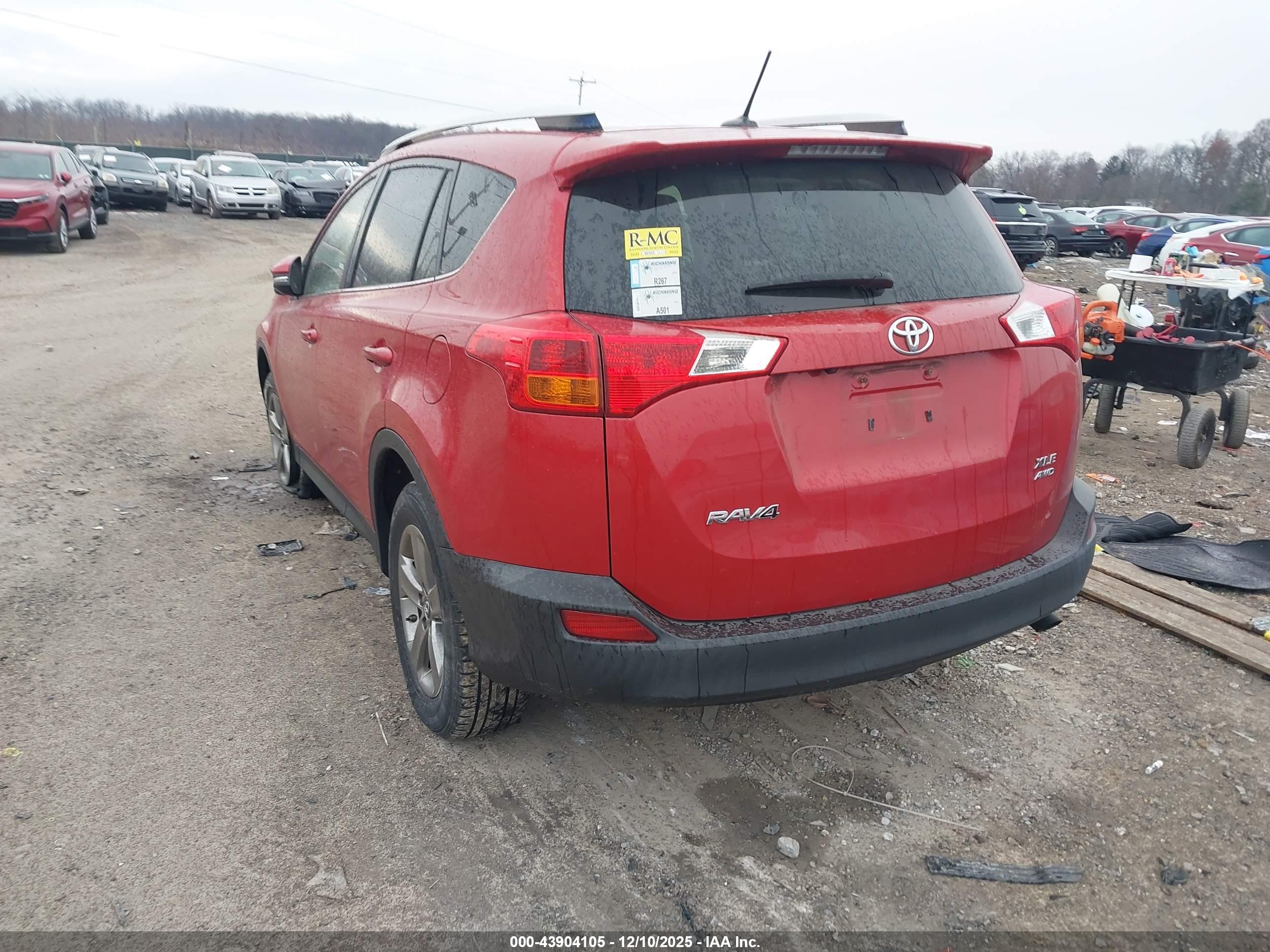 TOYOTA RAV4 image 3